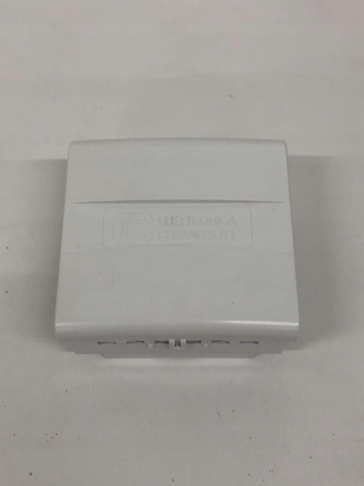 ELETTRONICA CUSANO WZMACNIACZ ANTENOWY TV Z FILTREM LTE/4G Model Atp30VuLteReg