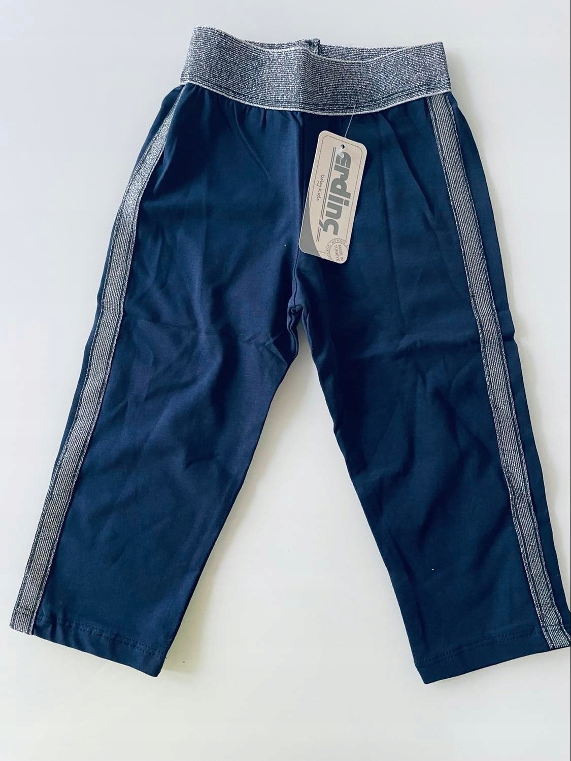 DZIEWCZĘCE LEGGINSY 3/4 GRAN ZE SREBRNYM PASEM 116