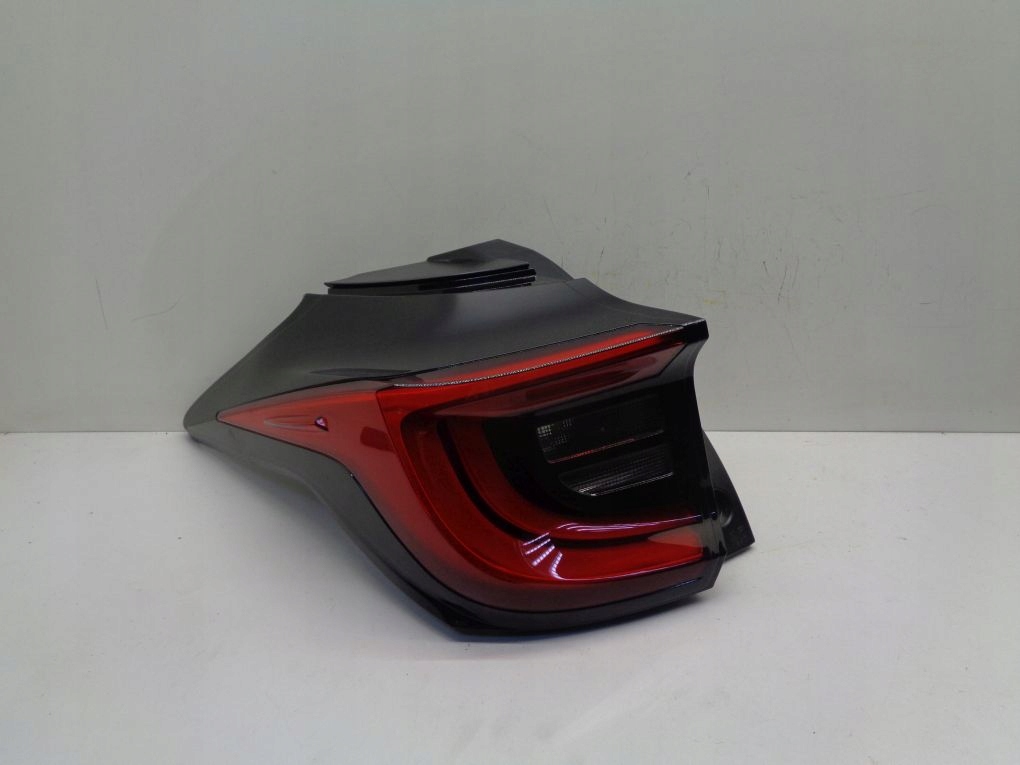 TOYOTA YARIS IV LED 20- light rear part left right