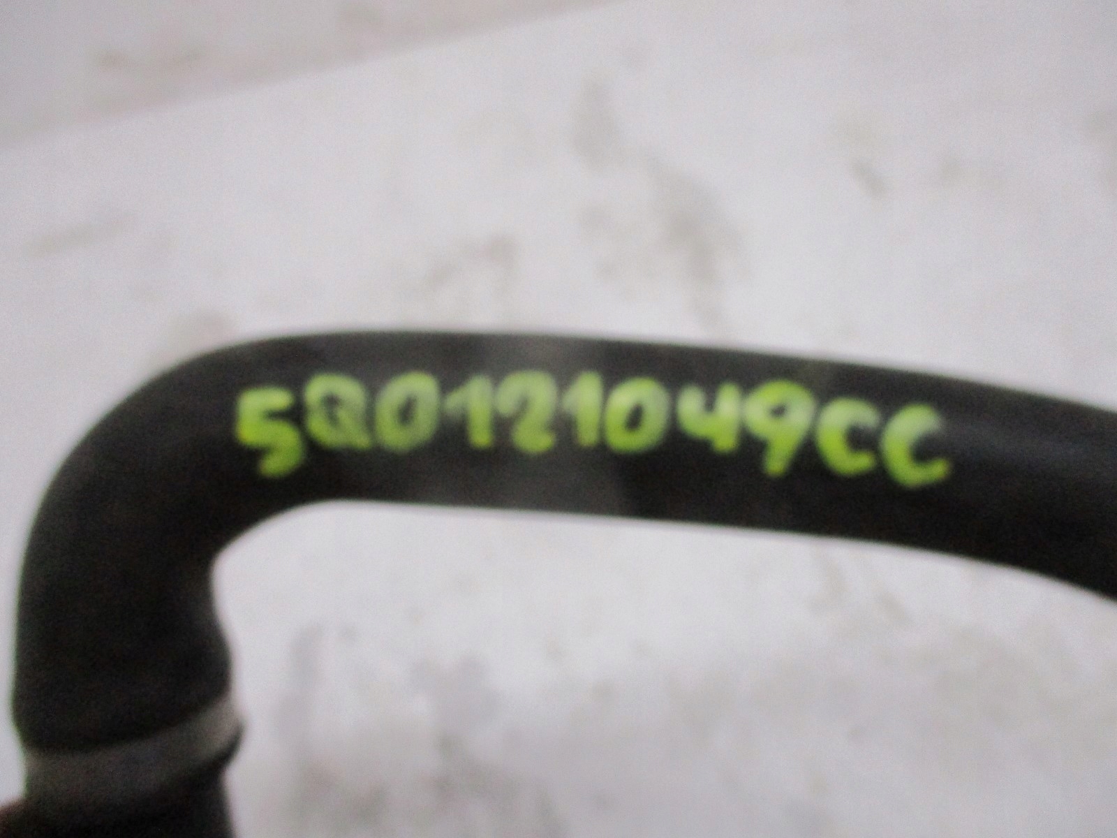 pipe intake VW 5Q0121049CC