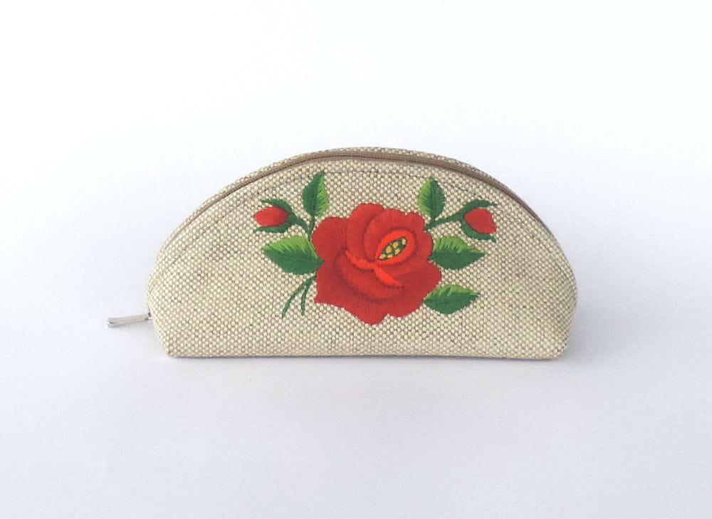 Malá Lněná Kosmetická Taška Folk Rybářská Výšivka Červená Růže Ruční Práce