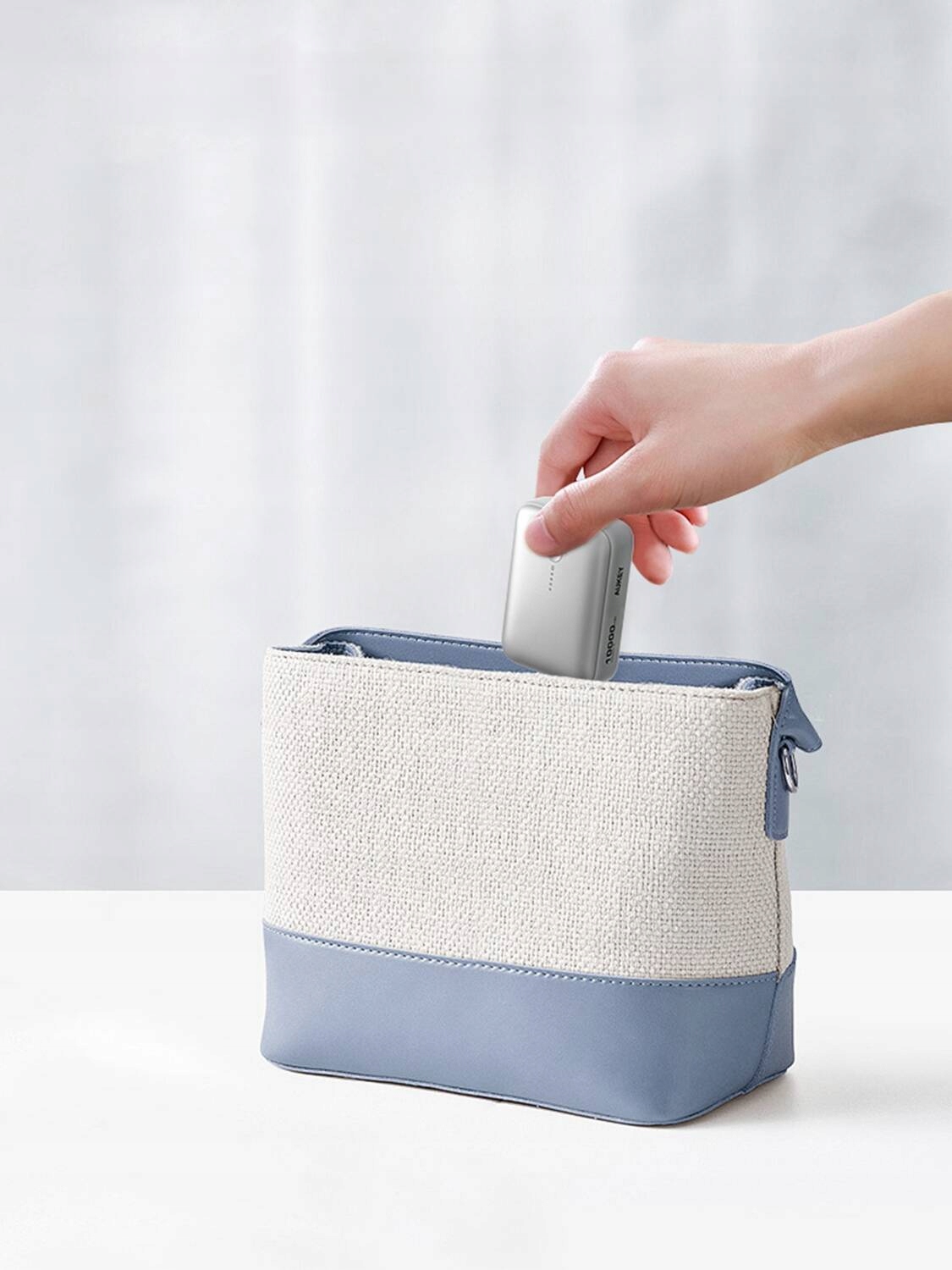 POWERBANK Aukey Spark Mini 10000mAh 20W PD QC 3.0 srebrny Pojemność akumulatora 10000 mAh