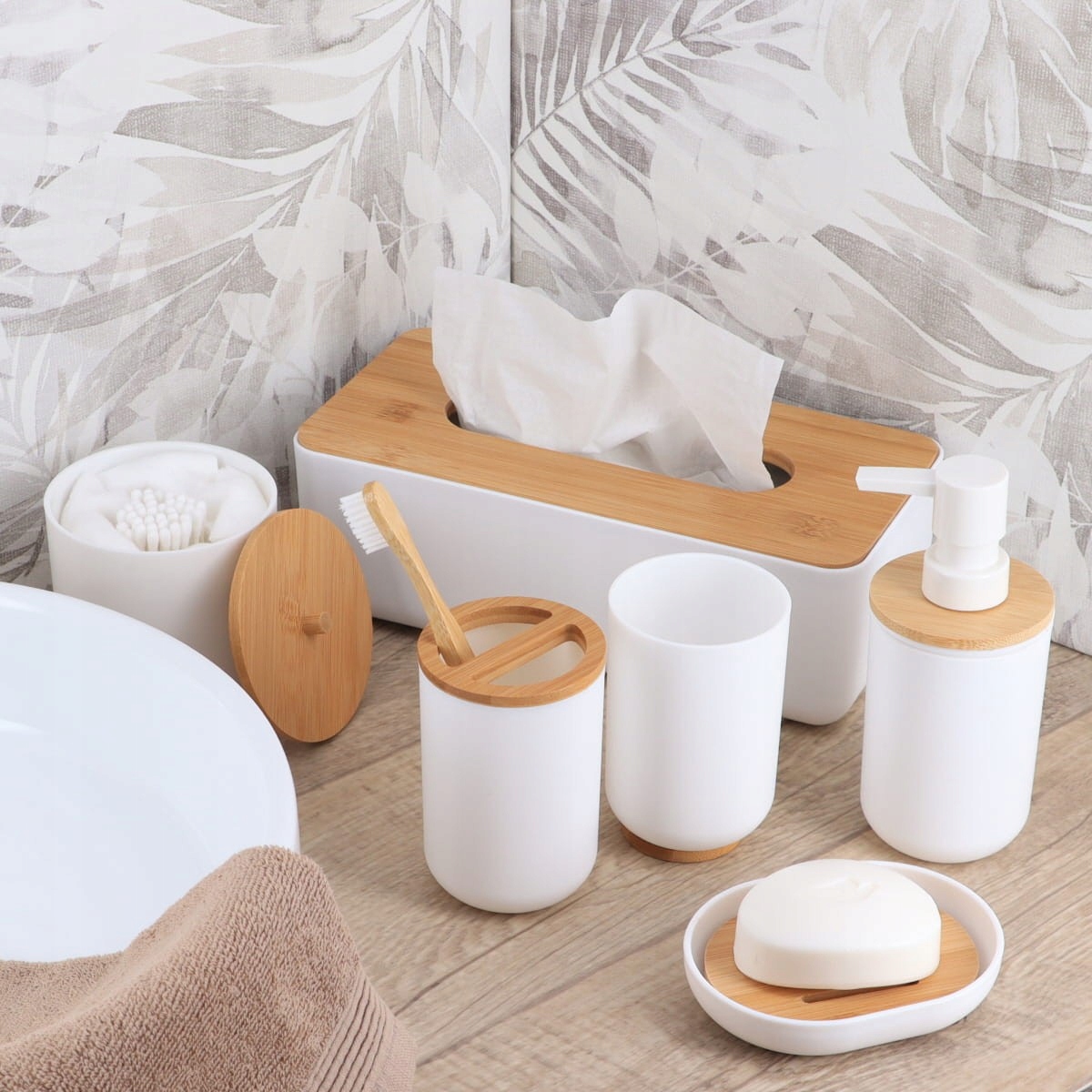 Dozownik do mydła z bambusowym elementem Butelka Rodzaj dozownik