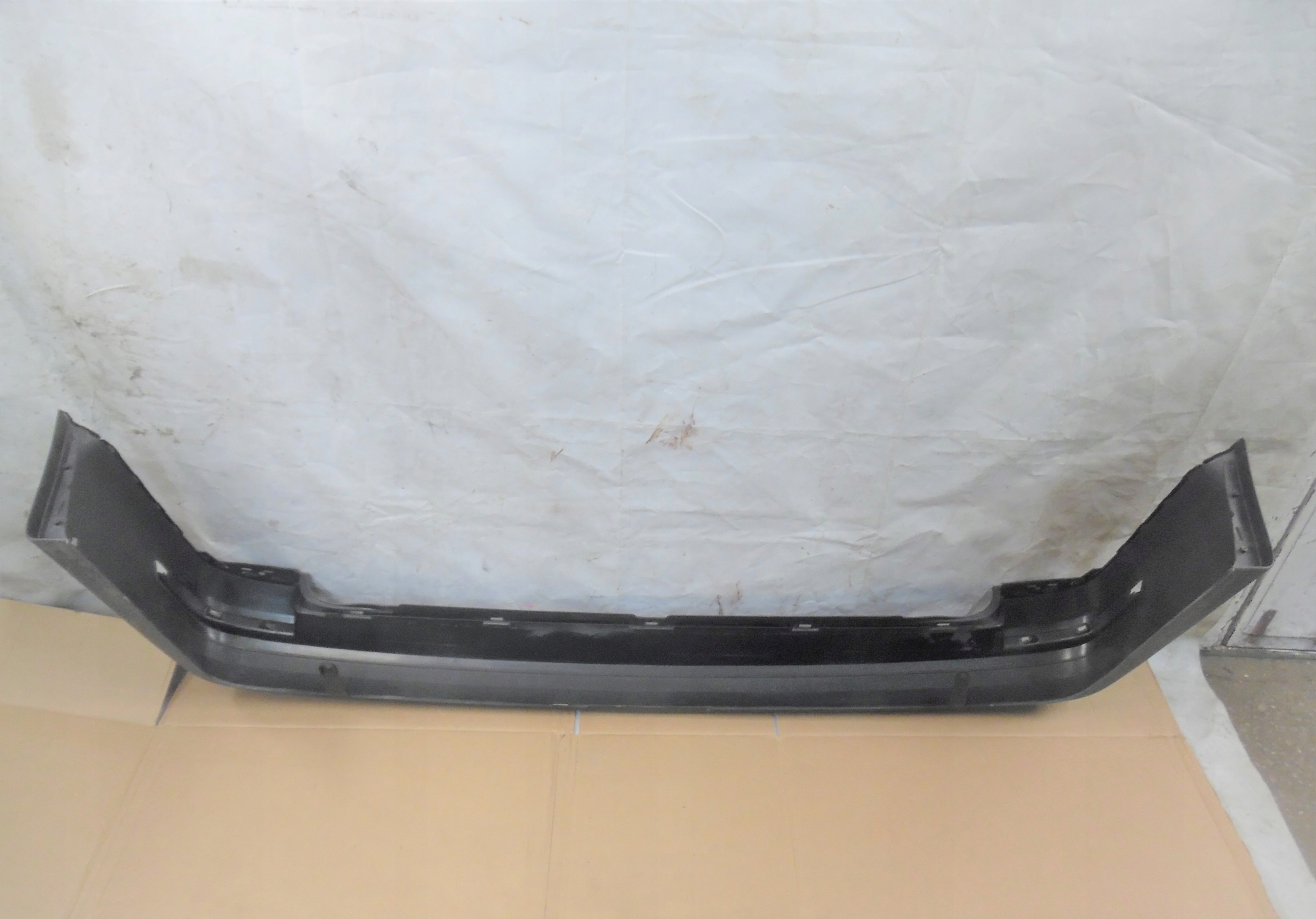 VW T6 TRANSPORTER 16- bumper rear black
