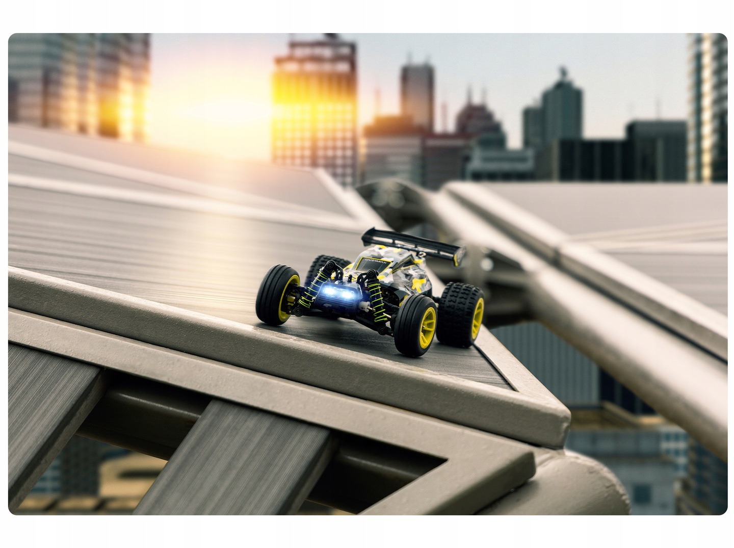 Samochód zdalnie sterowany OVERMAX X-Blast 45km/h Marka Overmax