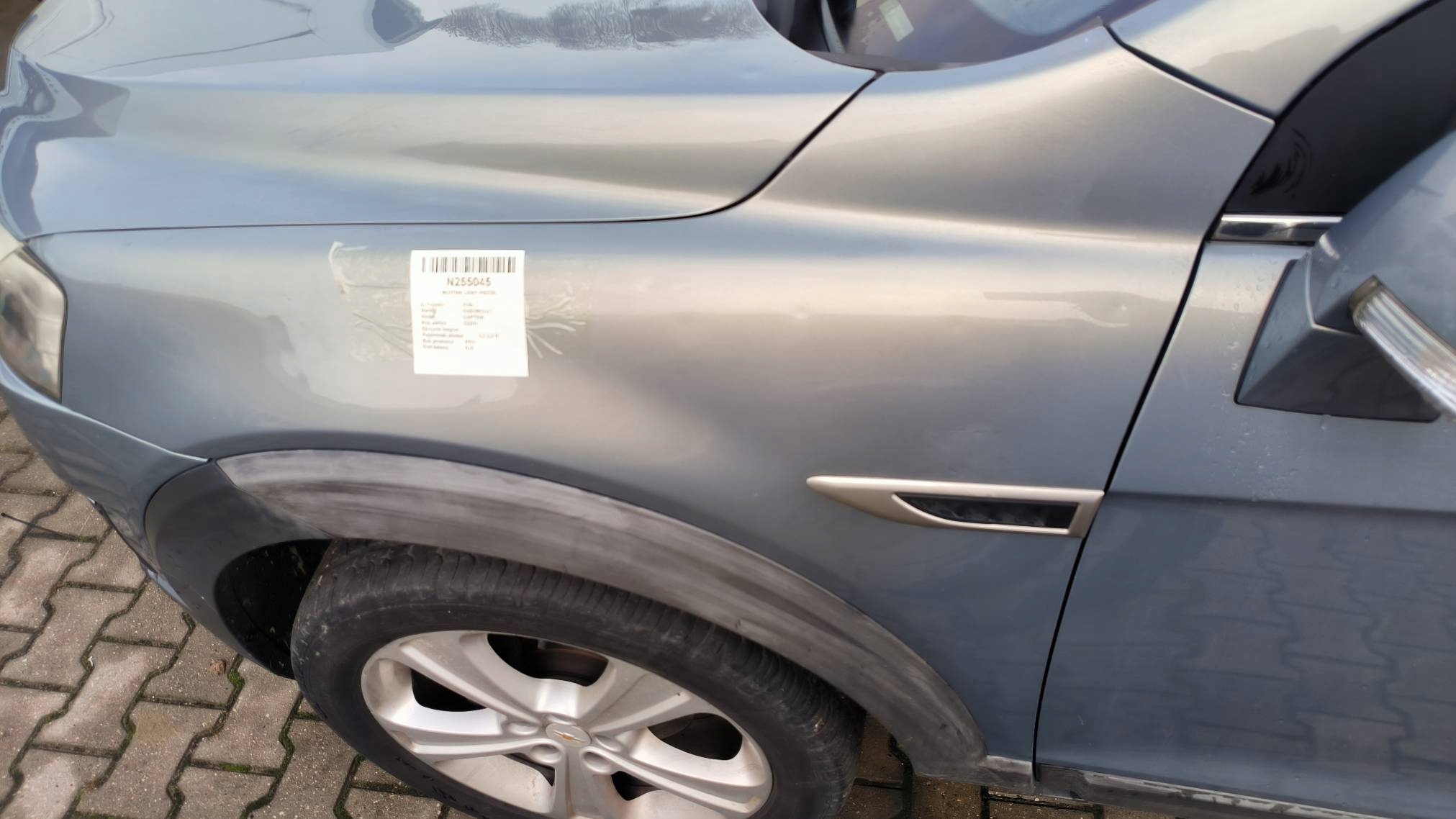 fender left front GJE CHEVROLET CAPTIVA
