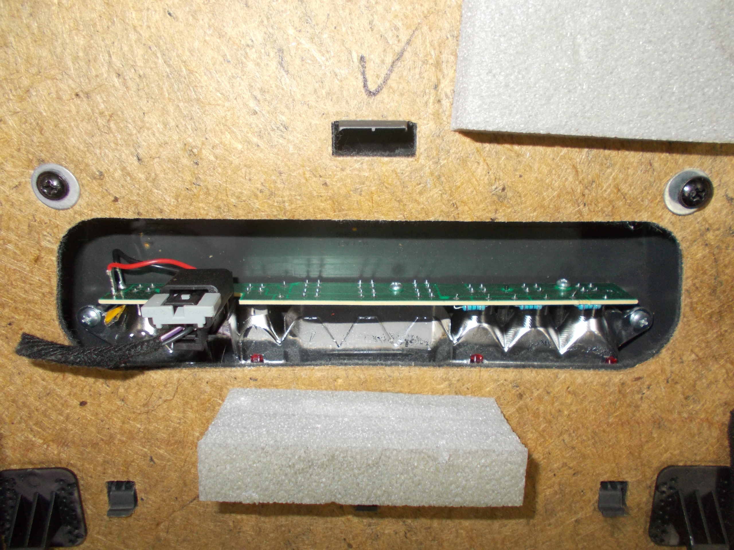 CHEVROLET CRUZE 10R plato boot light STOP KOMPLET