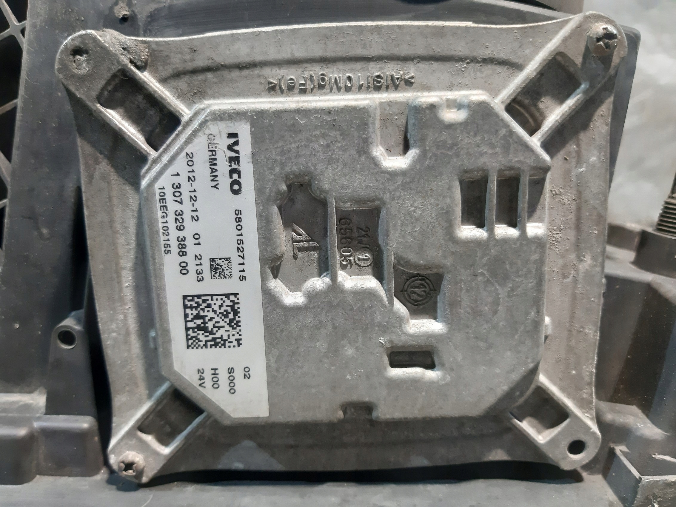 light right front IVECO STRALIS