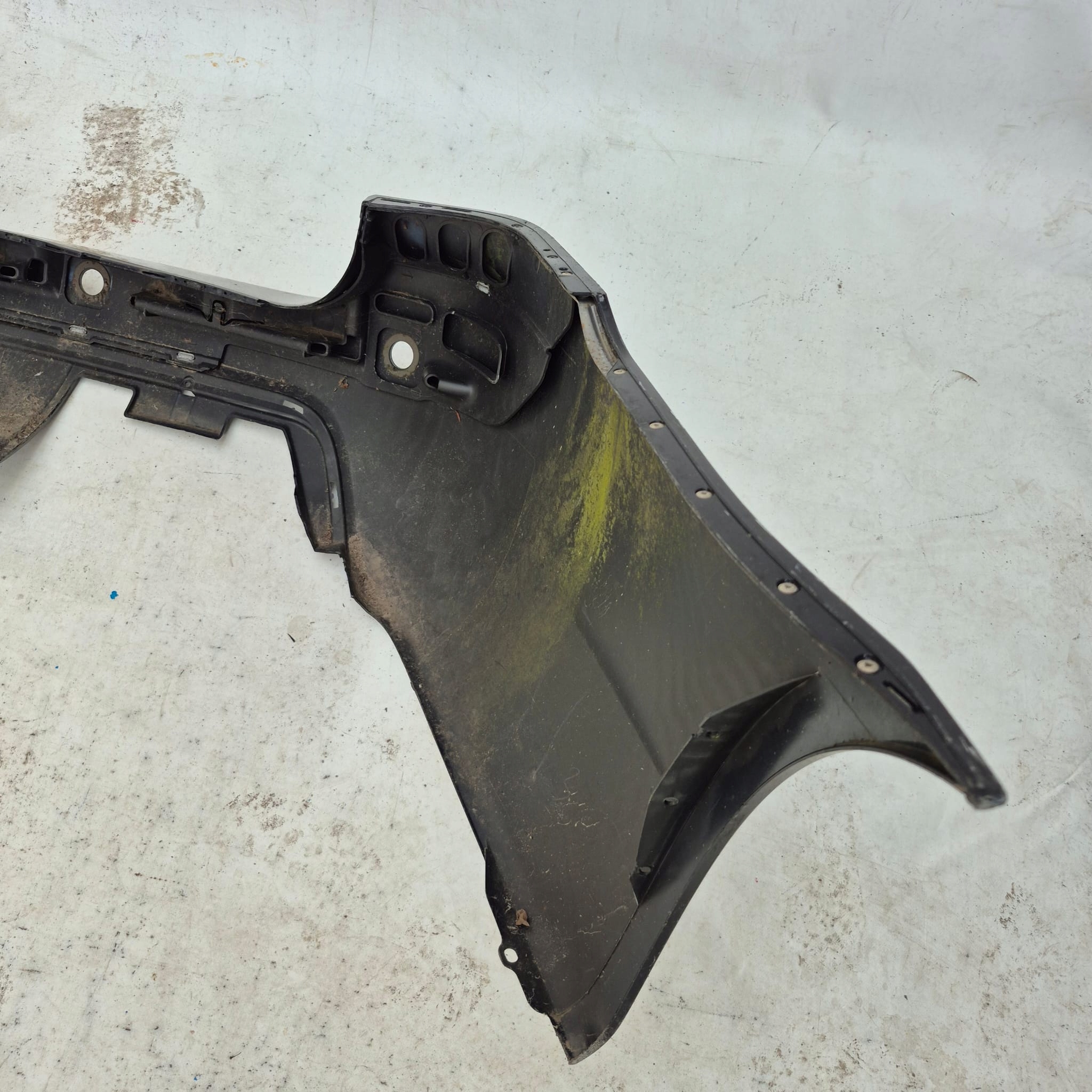 BMW 5 E61 KOMBI m-packet 03-10 bumper rear part rear PDC