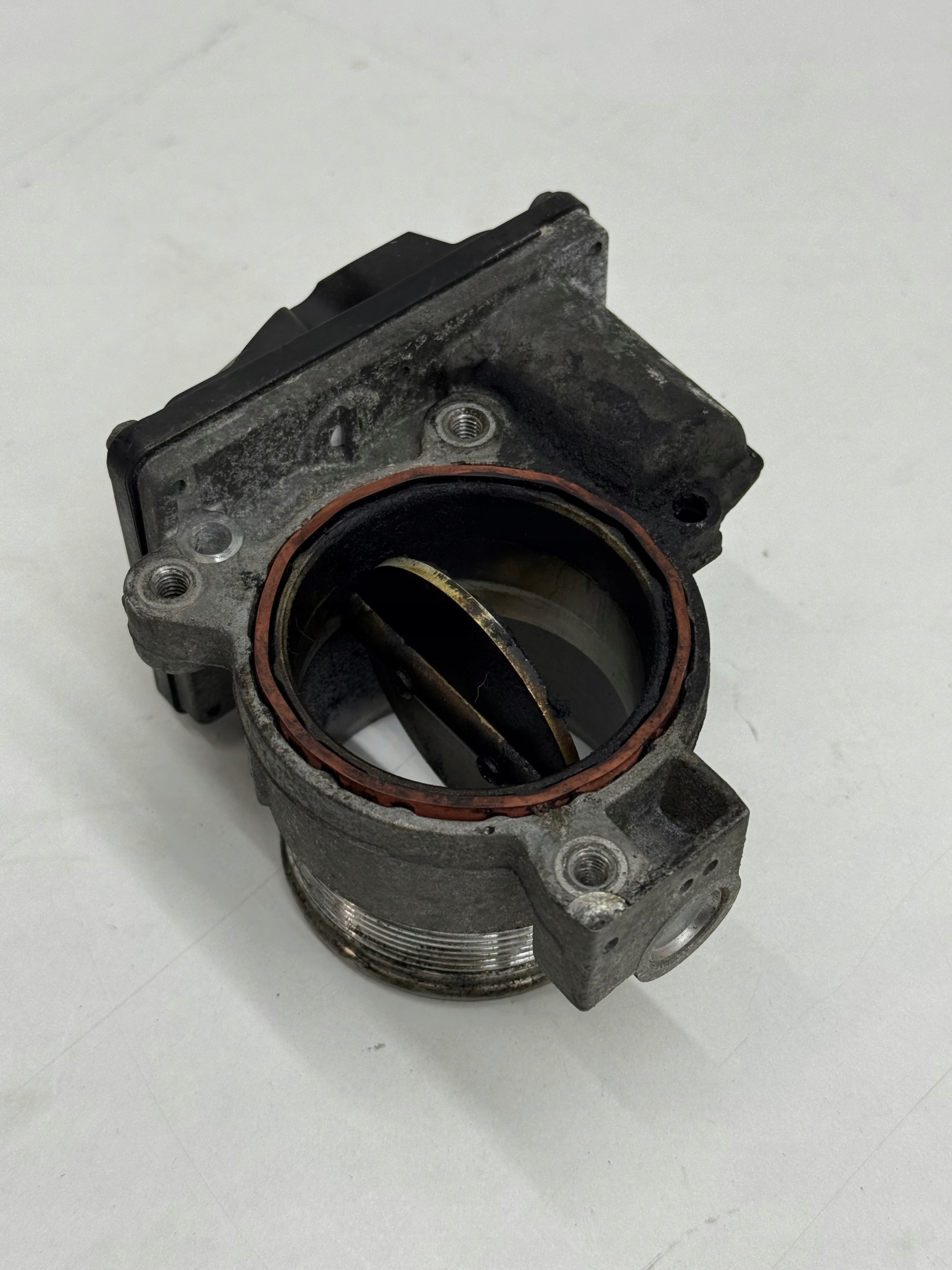 AUDI A4 A5 A8 D4 A7 A6 C7 3.0 TDI Valvola a farfalla Originale SPRAWNA!