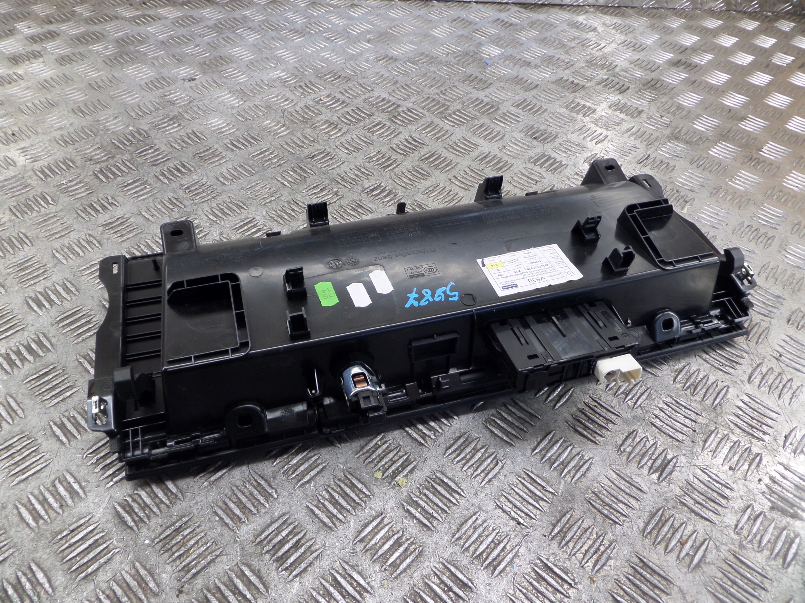 Handschuhfach konsole Mercedes Sprinter 9106806000