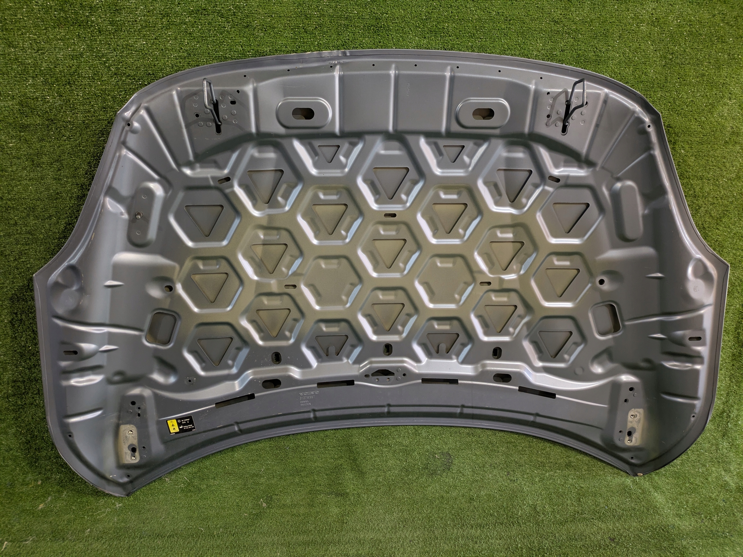 Capot VOLVO V40 II 12- NR.274