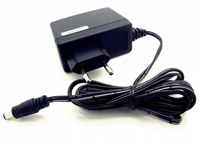 

Zasilacz Do Zewnętrznego Dysku Seagate SRD00F2