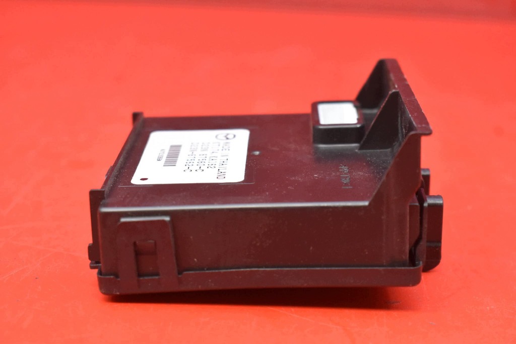control unit module BCM D23N-67560-C MAZDA MX-5 4 IV 1.5 SKYACTIVE 131 KM 15-21