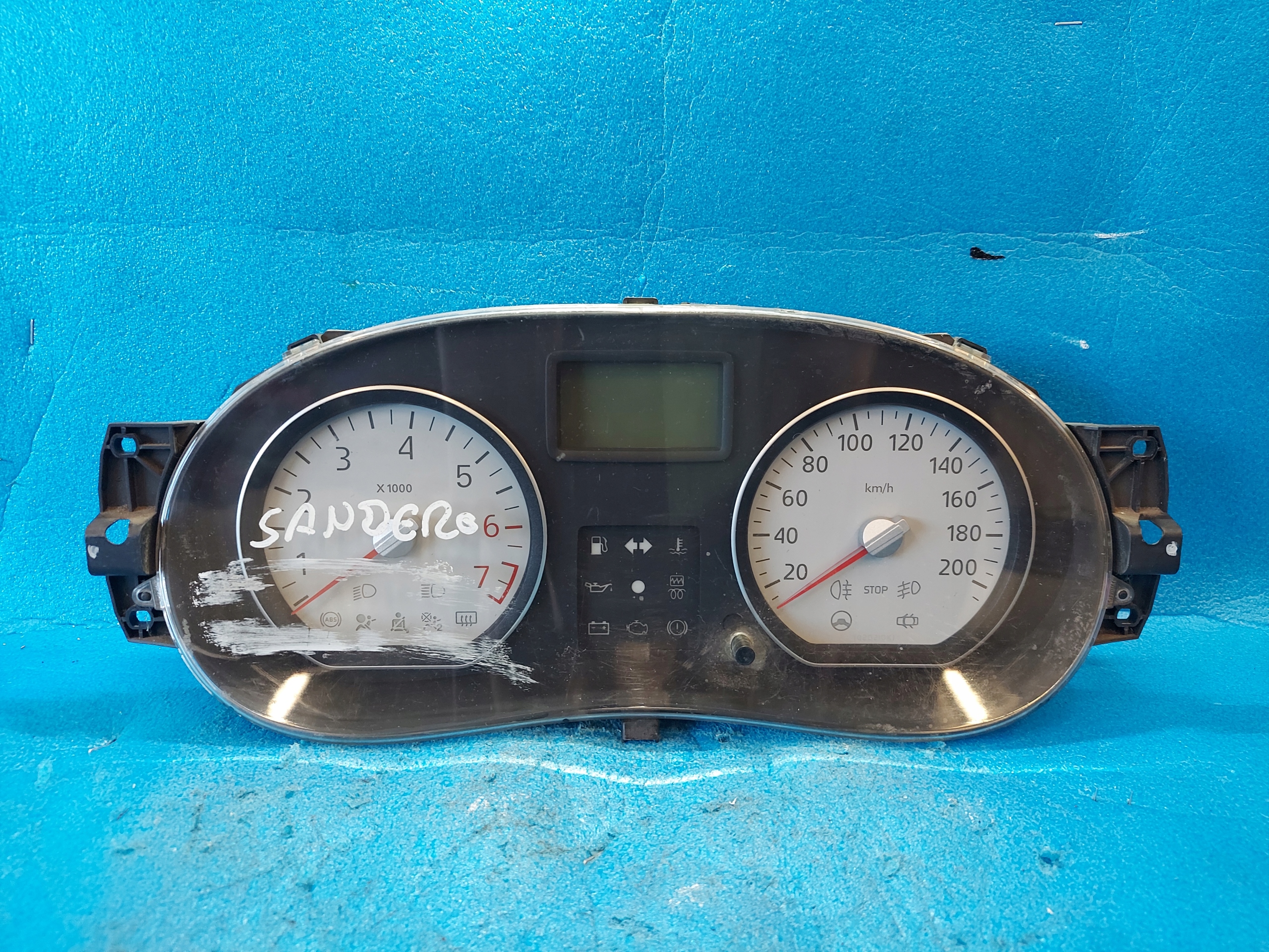 dials clock DACIA SANDERO 820078321G