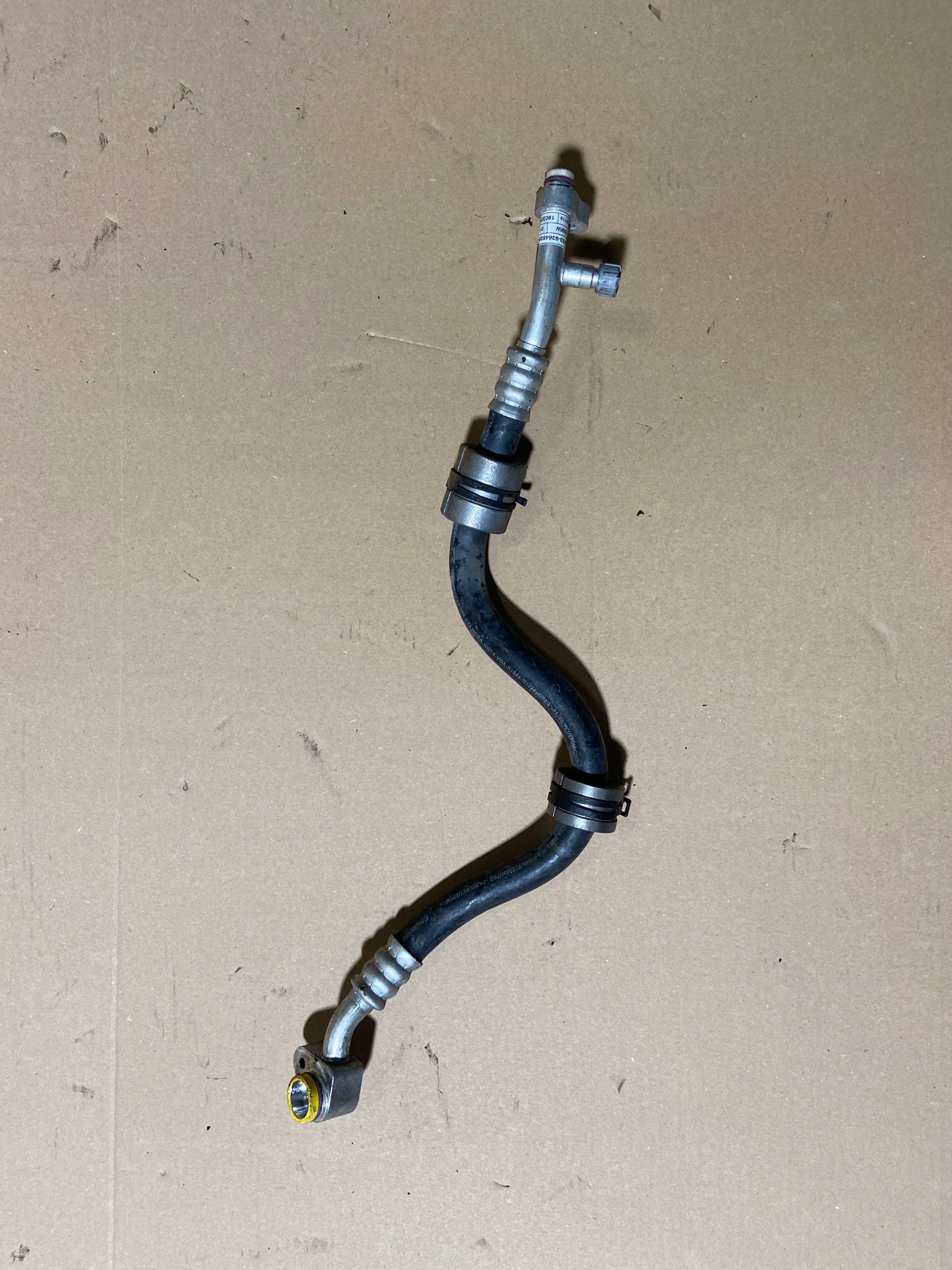 BMW F20 F30 трубка кондиционера 9364835