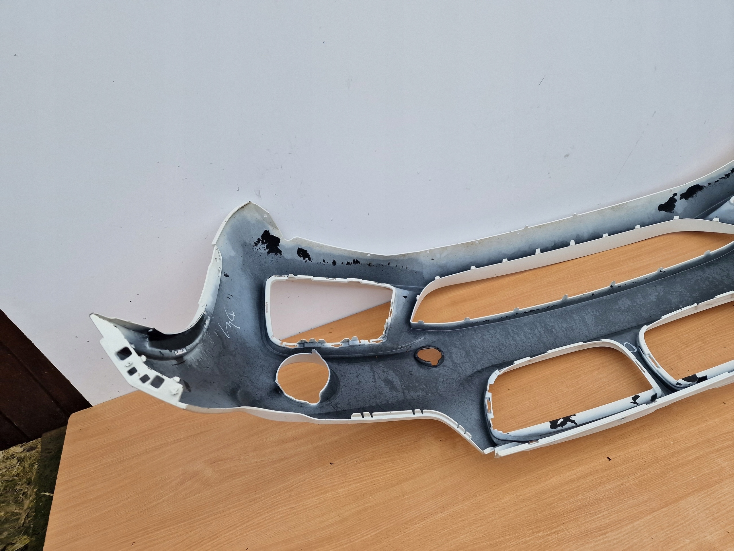 BMW X1 F48 m-packet bumper front BIALY new