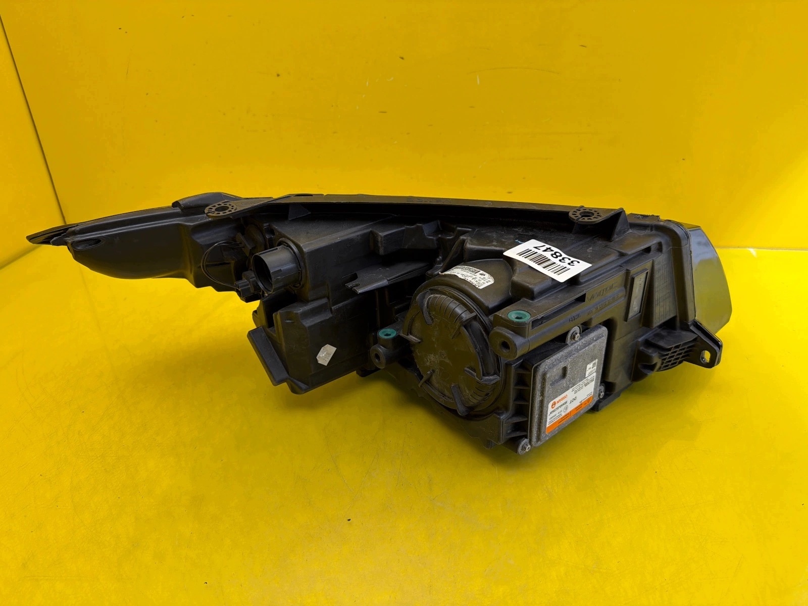 light left front Range Rover Evoque L550 Xenon BJ32-13W030-EE
