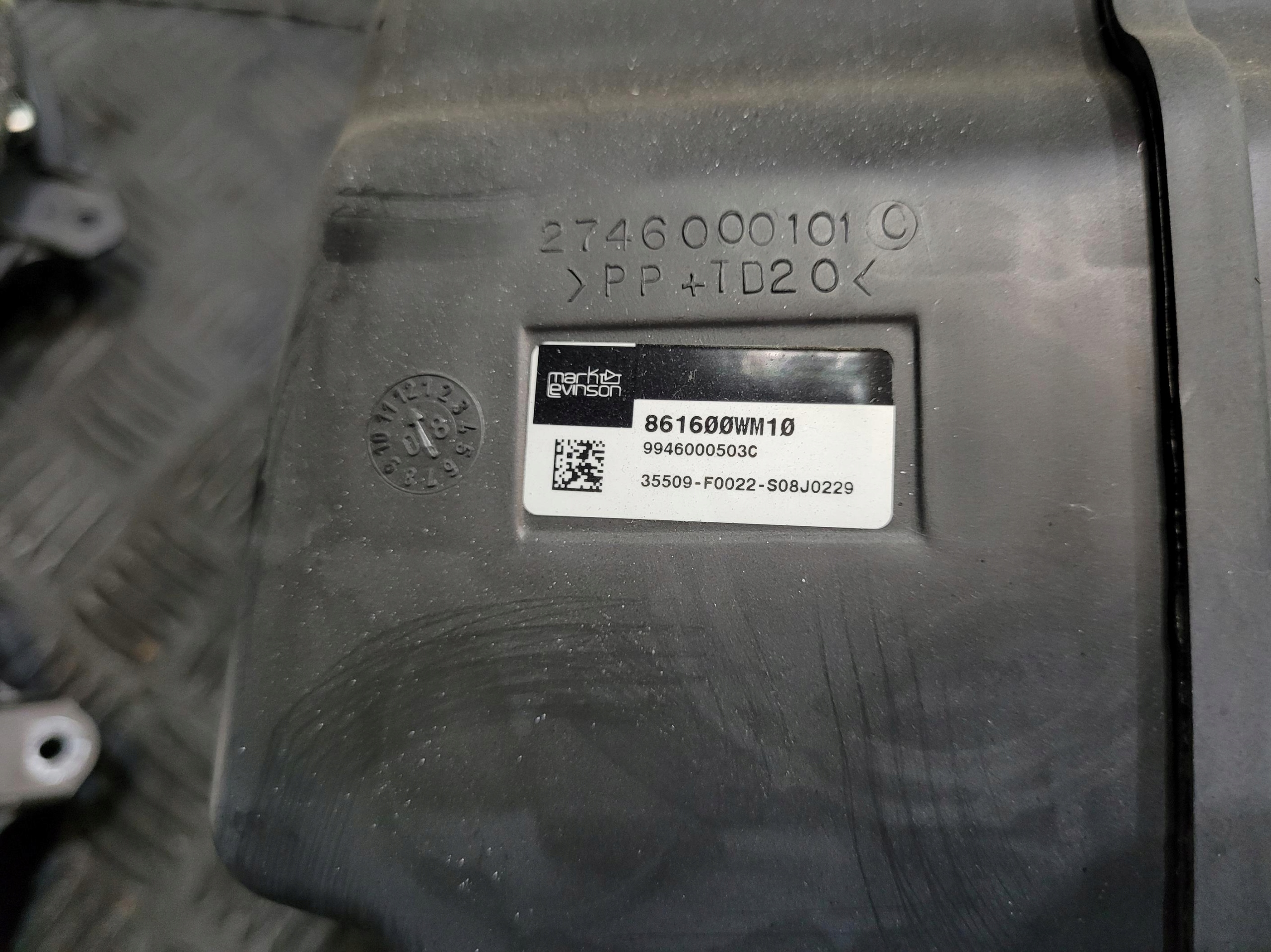 speaker speakers SUBWOOFER KOMPLET MARK LEVINSON LEXUS RX III RX450 H