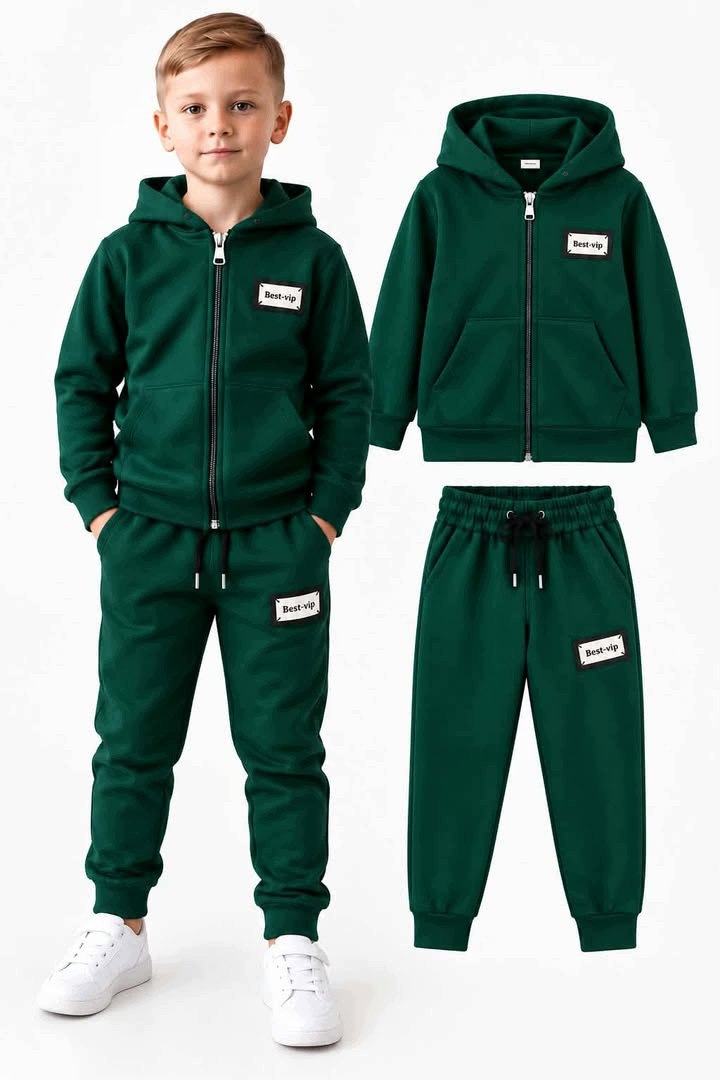 Dres chłopięcy komplet 4/5 bluza spodnie zielony 104/110