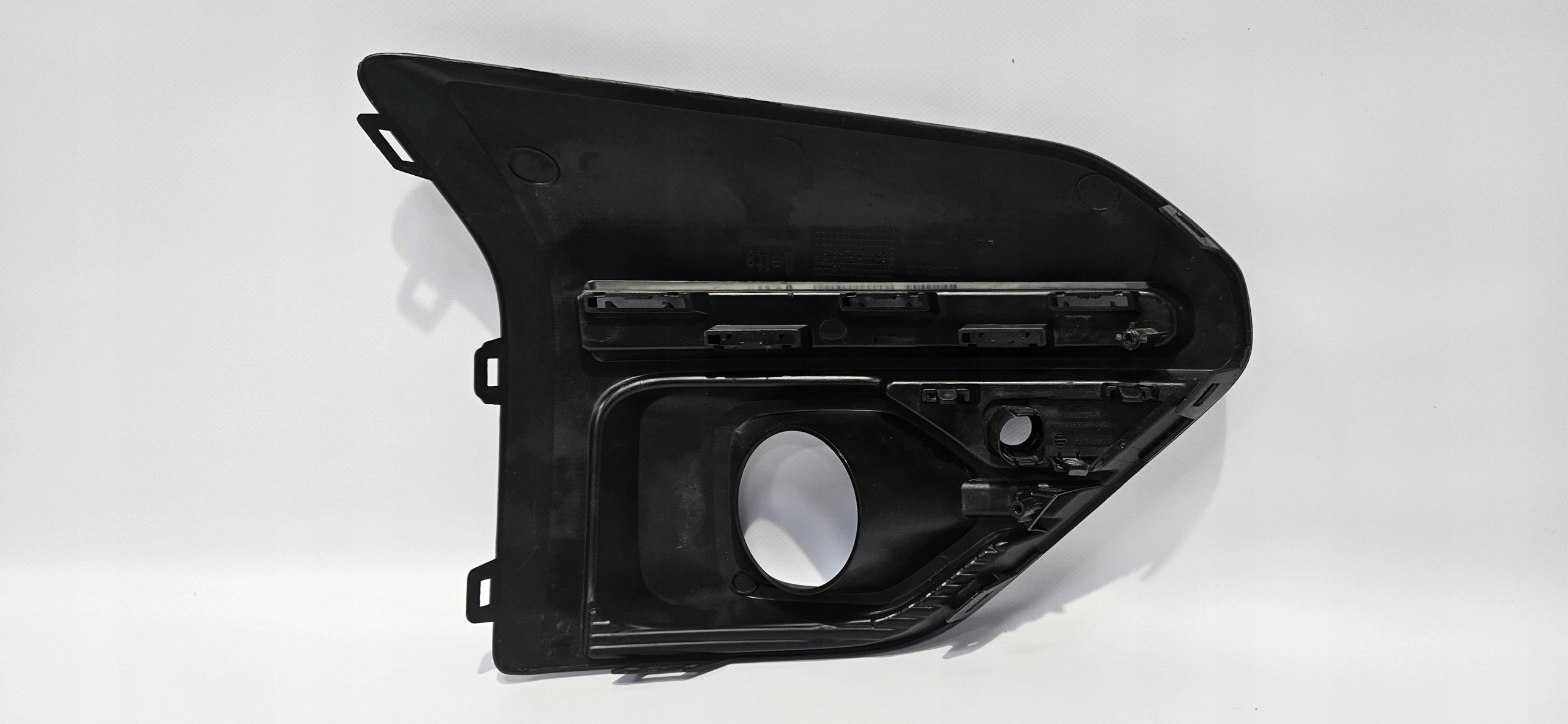 grid of a bumper left DACIA SANDERO III STEPWAY 20