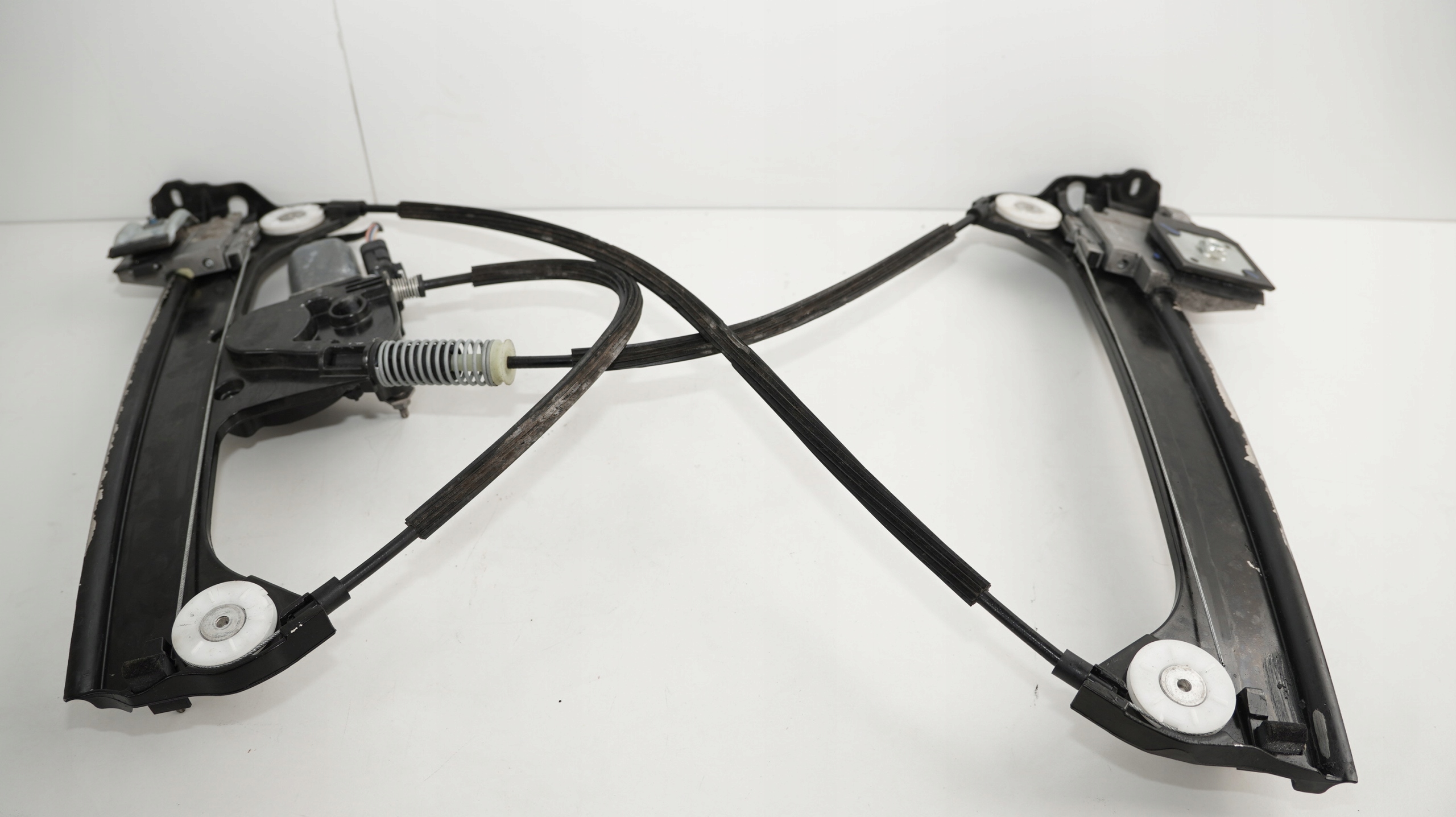 MECHANIZM SZYBY PRAWY PRZÓD RENAULT WIND 10-13R Producent części Renault OE