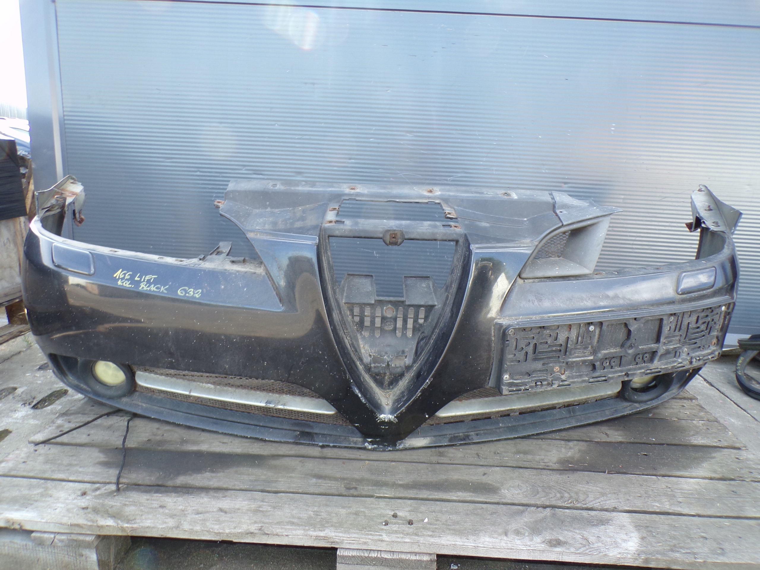 front bumper front ALFA ROMEO 166 LIFT SPRZYSKIWACZE colour BLACK 632