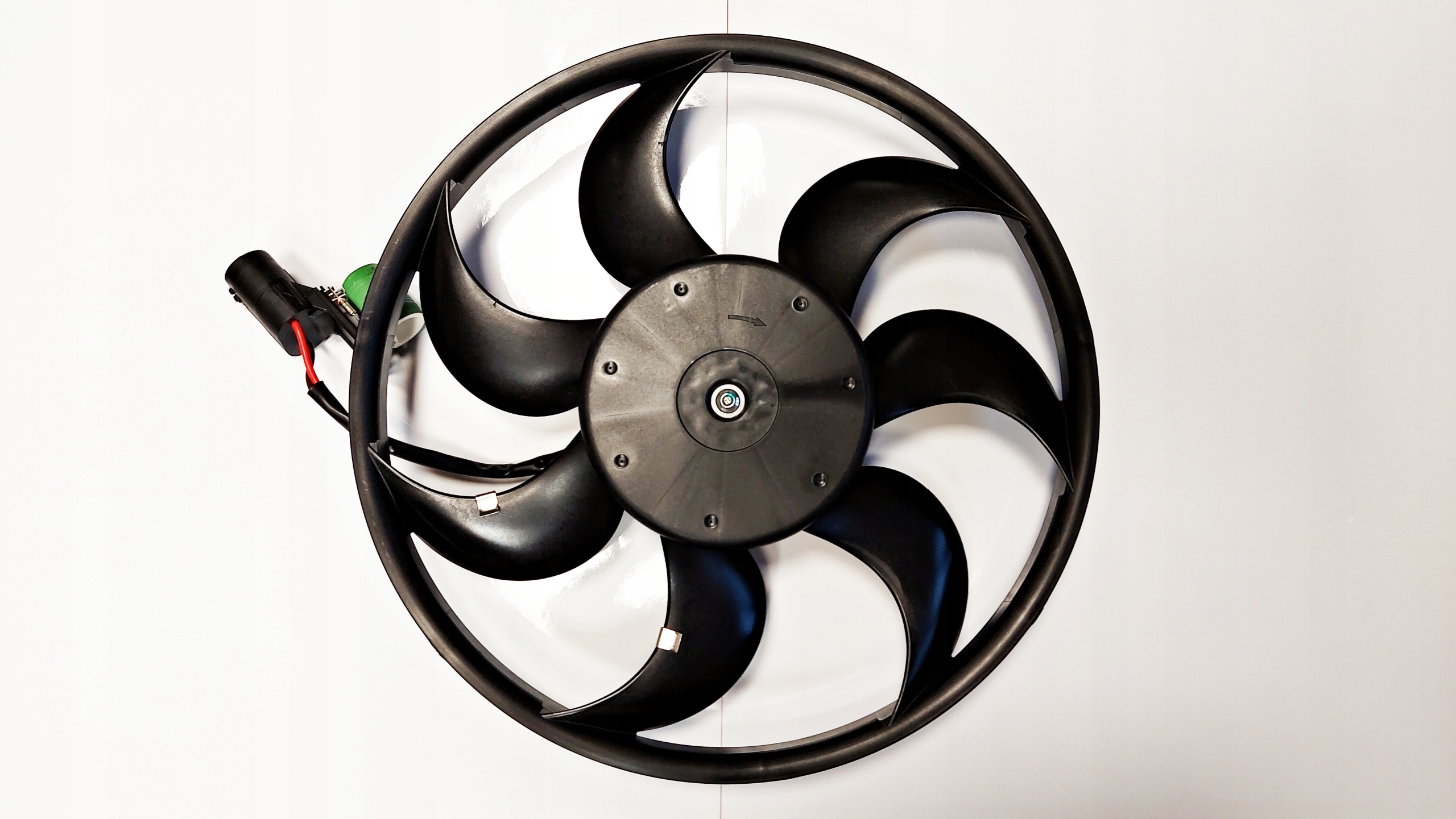 Wentylator z silnikiem Astra G, Astra H, Zafira A Numer katalogowy części 550823U4