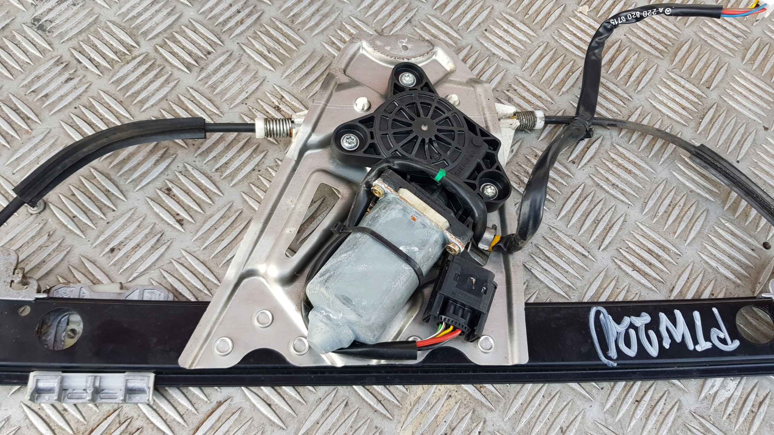 MERCEDES W220 window regulator right rear part mini motor mechanism