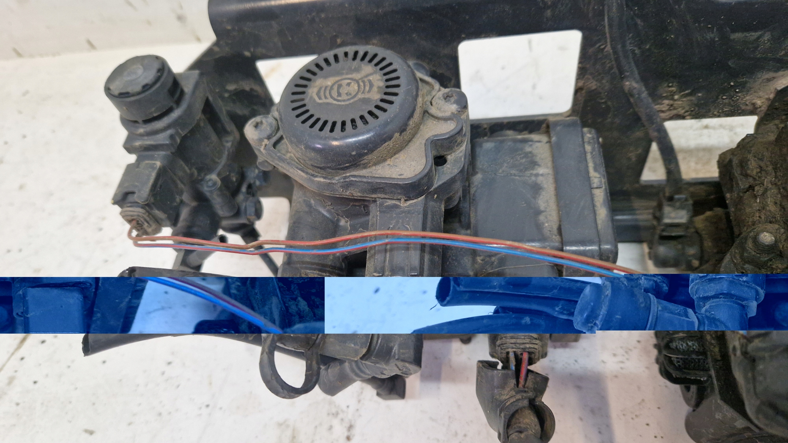 Клапан EBS Європа mercedes actros mp4 0014311013