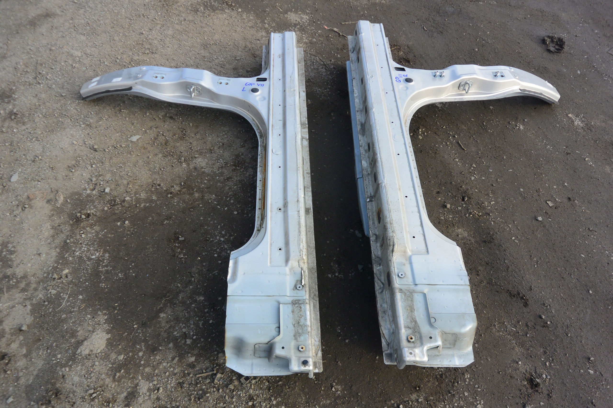MASERATI QUATTROPORTE VI threshold pillar left right