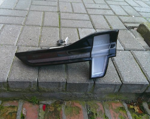 FORD MUSTANG MACH-E LED PRAWA TYLNA LAMPA KLAPA ORYGINAŁ LJ8B-13A602-AE