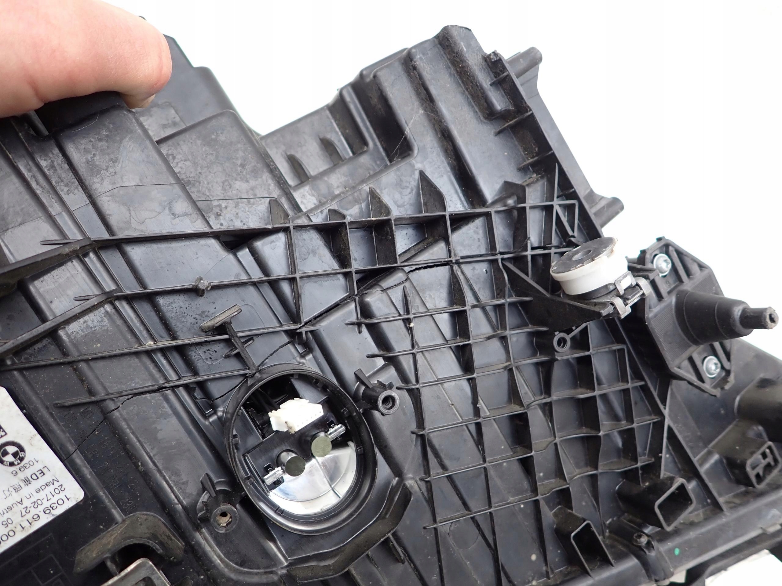 BMW 5 G30 G31 17-20 light front front left