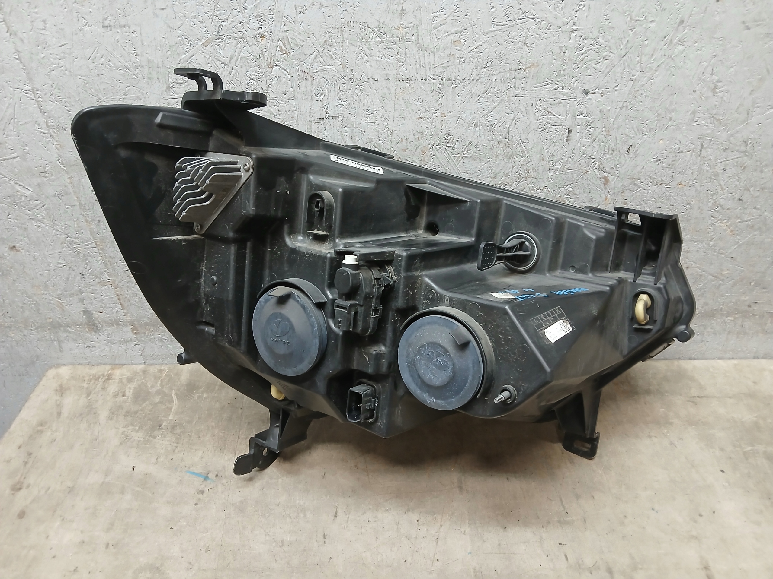 light front left RENAULT MASTER III 3 LIFT 4 IV LED 19- 260607867R