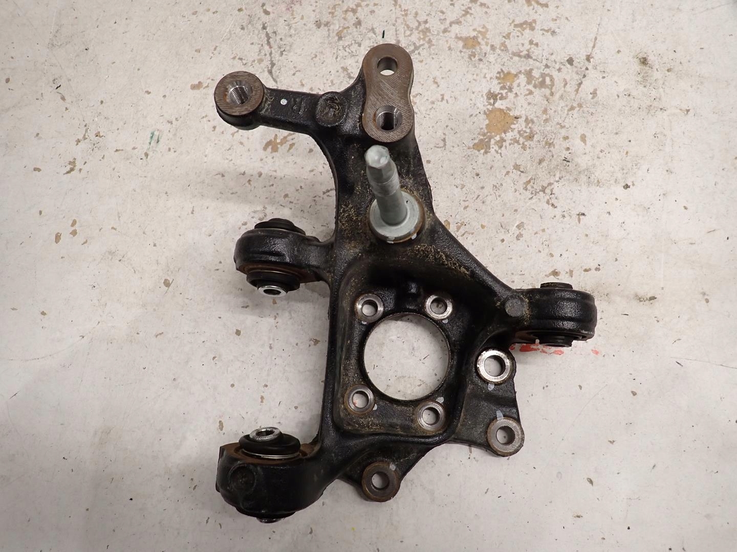 swing right rear part TOYOTA YARIS IV GR 2020