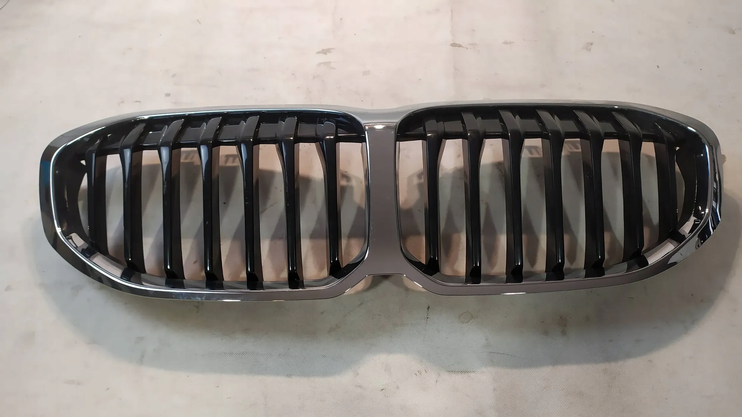 BMW 1 F40 Kühlergrill FRONTGRILL Kühlergitter 5A39367 - Thumbnail 1