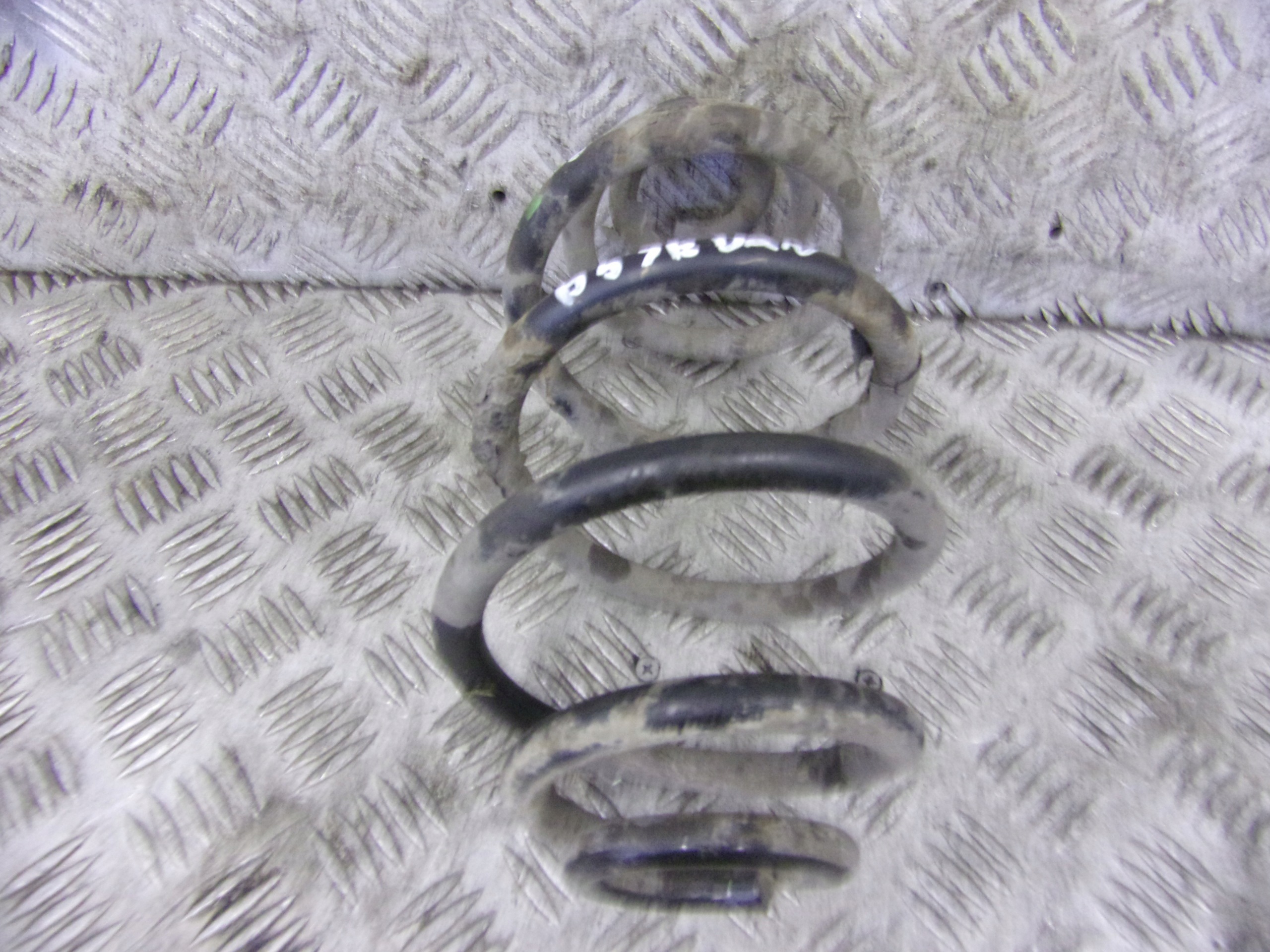 spring rear part rear VOLKSWAGEN PASSAT B5