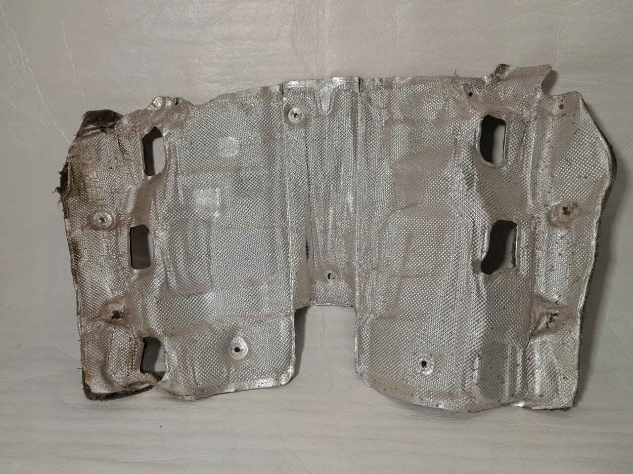 AUDI Q5 II 80A kryt TERMICZNA výfuku 80A803919E