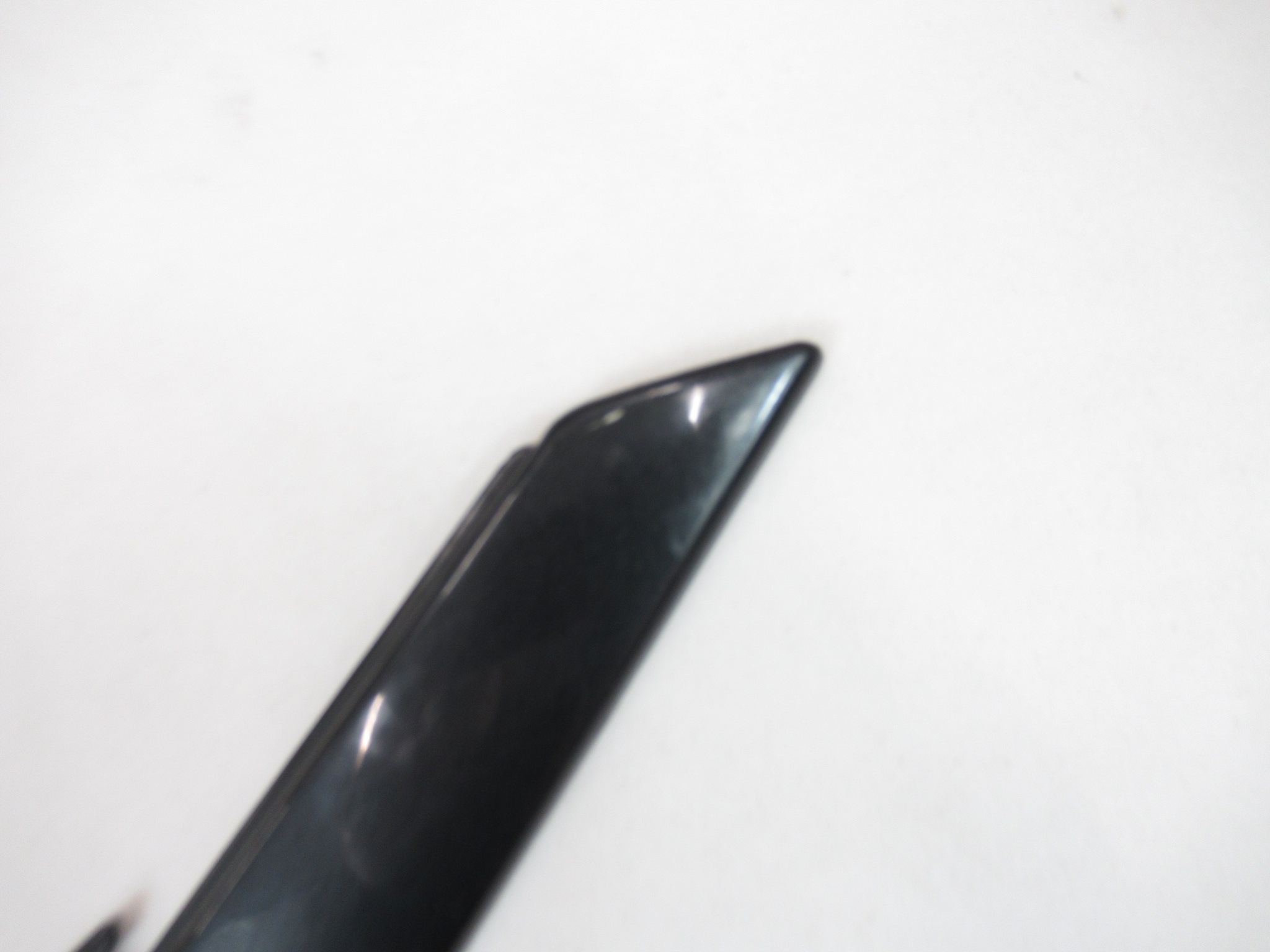 moulding of a bumper front left BMW e32