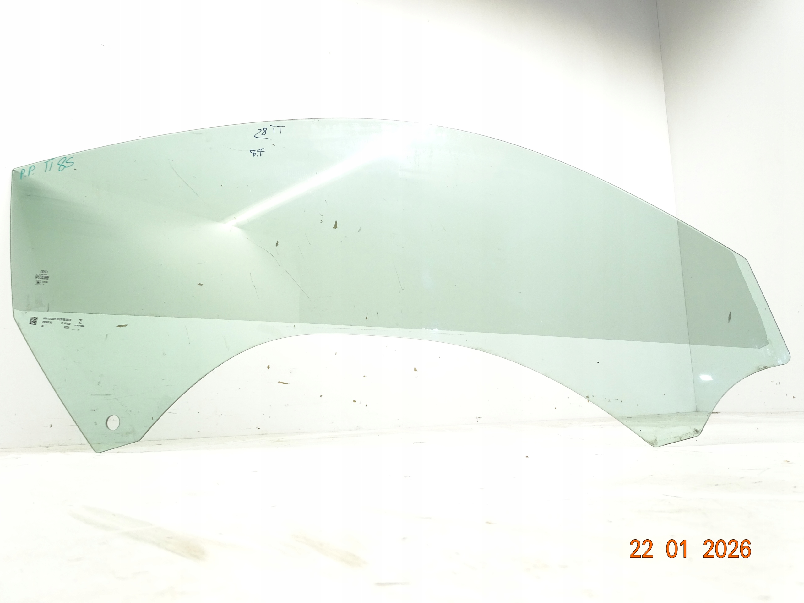 window side door right front right front AUDI TT 8S 8S8845202
