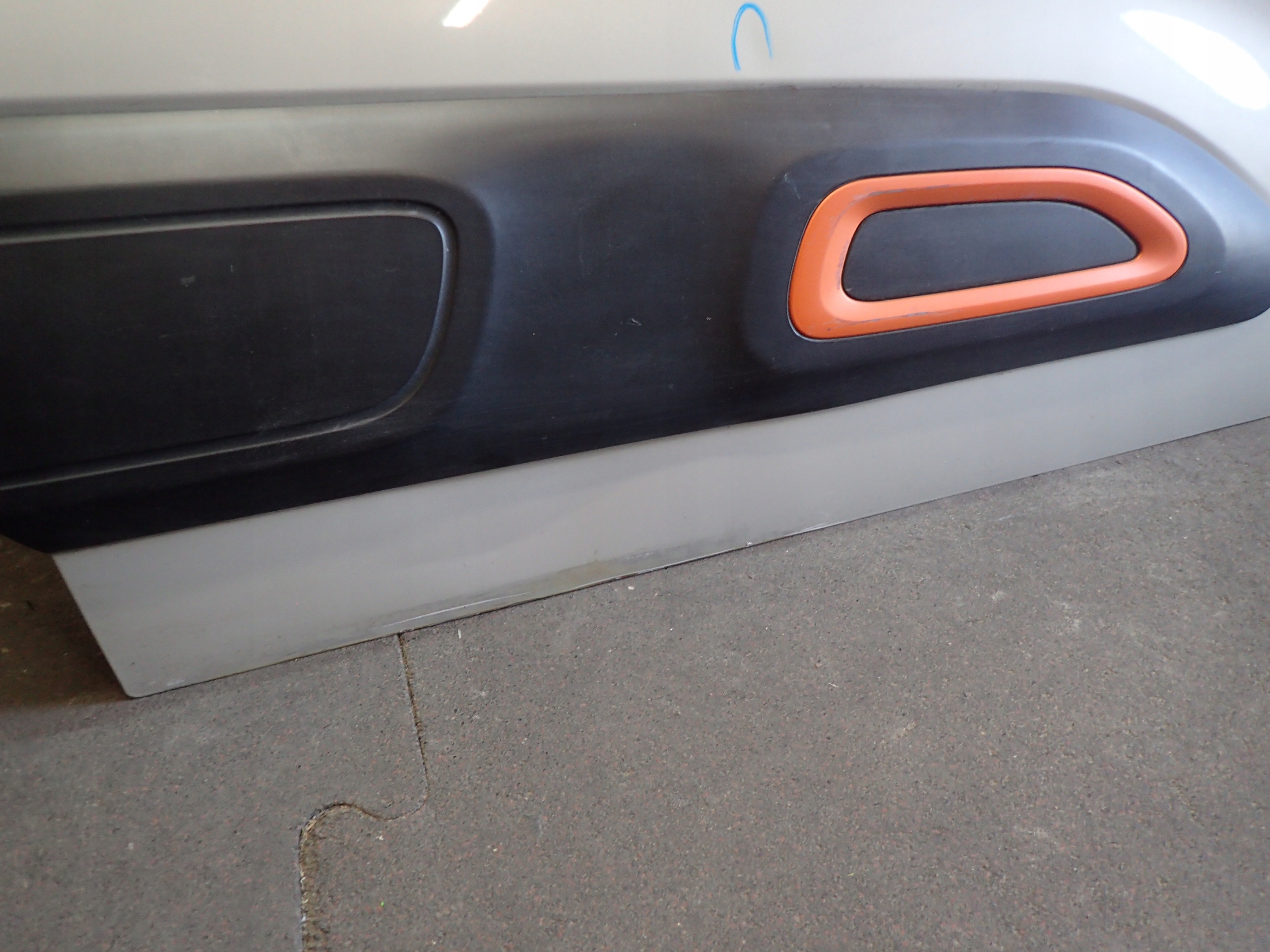 dveře předek pravé CITROEN BERLINGO IV 4 COMBO E