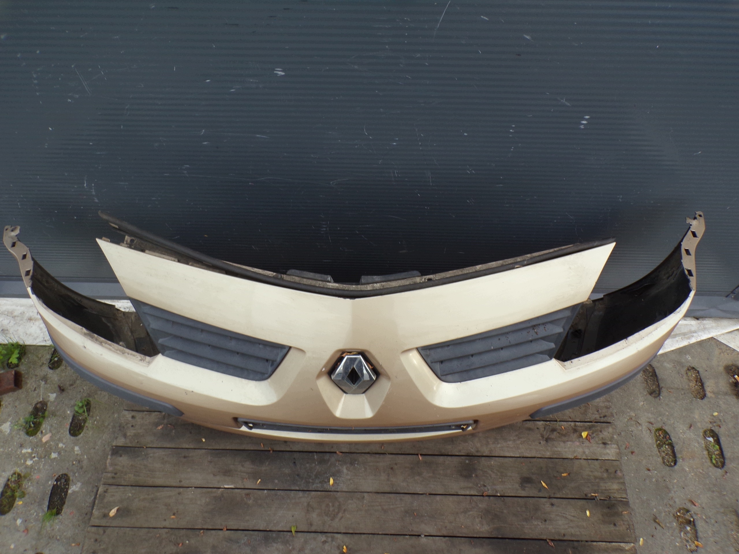 frontstoßstange vorne RENAULT MODUS