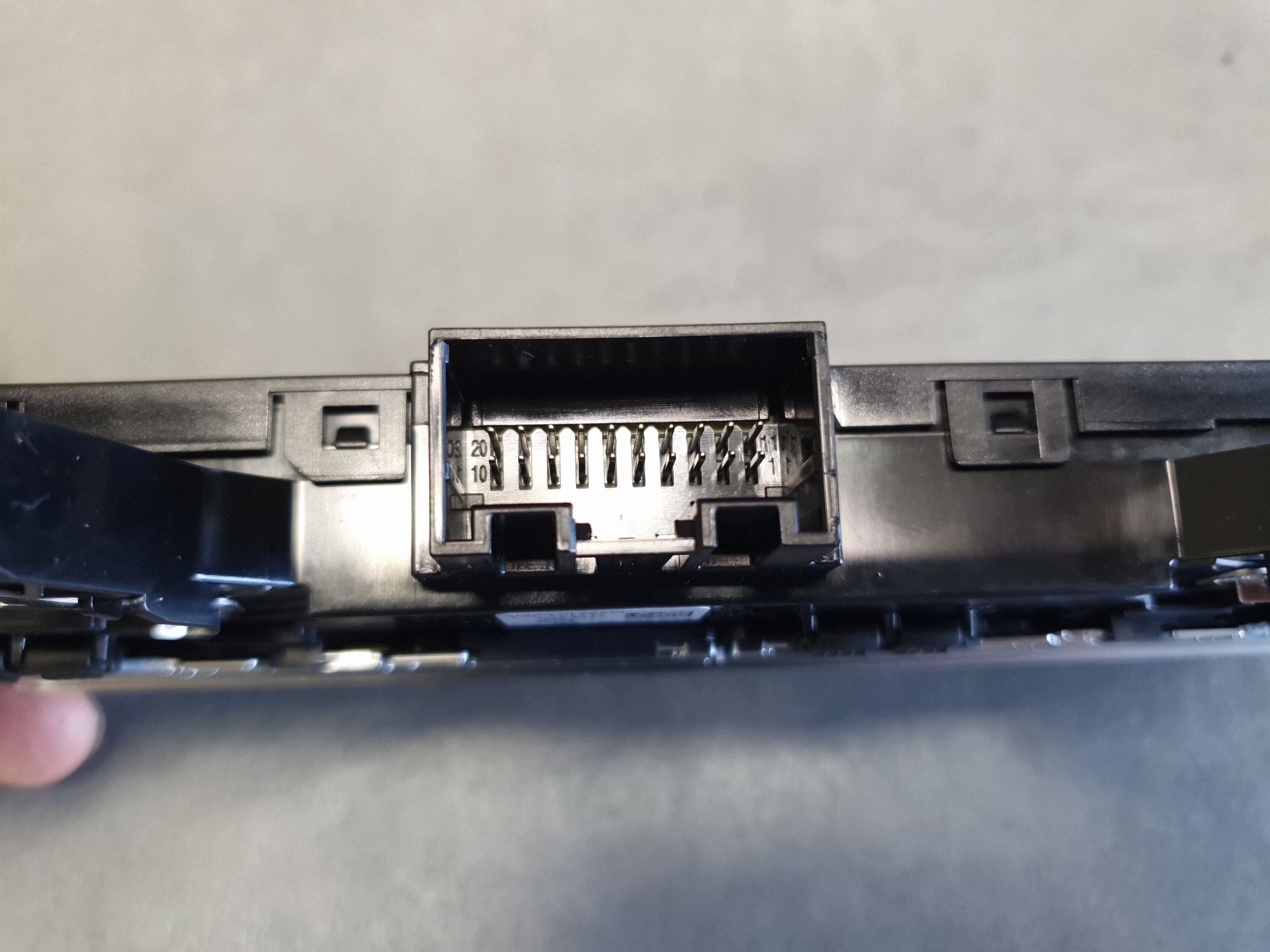 Audi A3 8Y panel controls of warning lights 8Y0925301BM