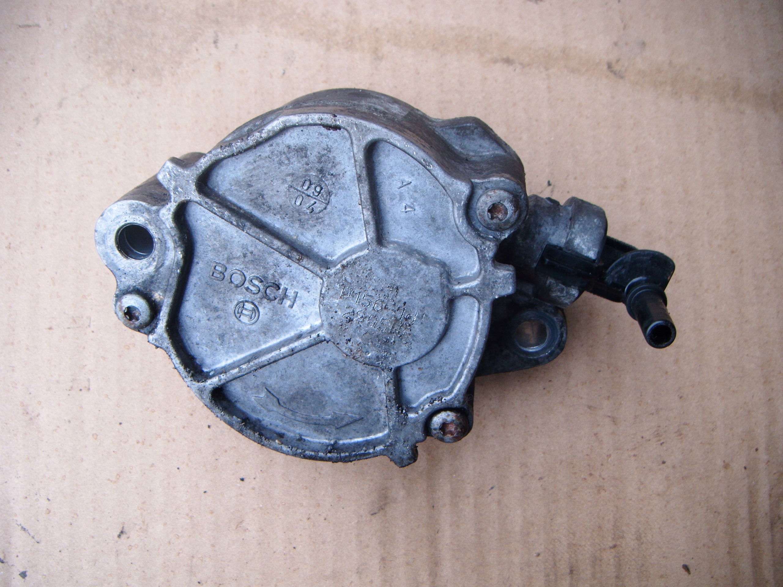 FORD C-MAX 03-10 1.6 WAKUM VACUM POMPA