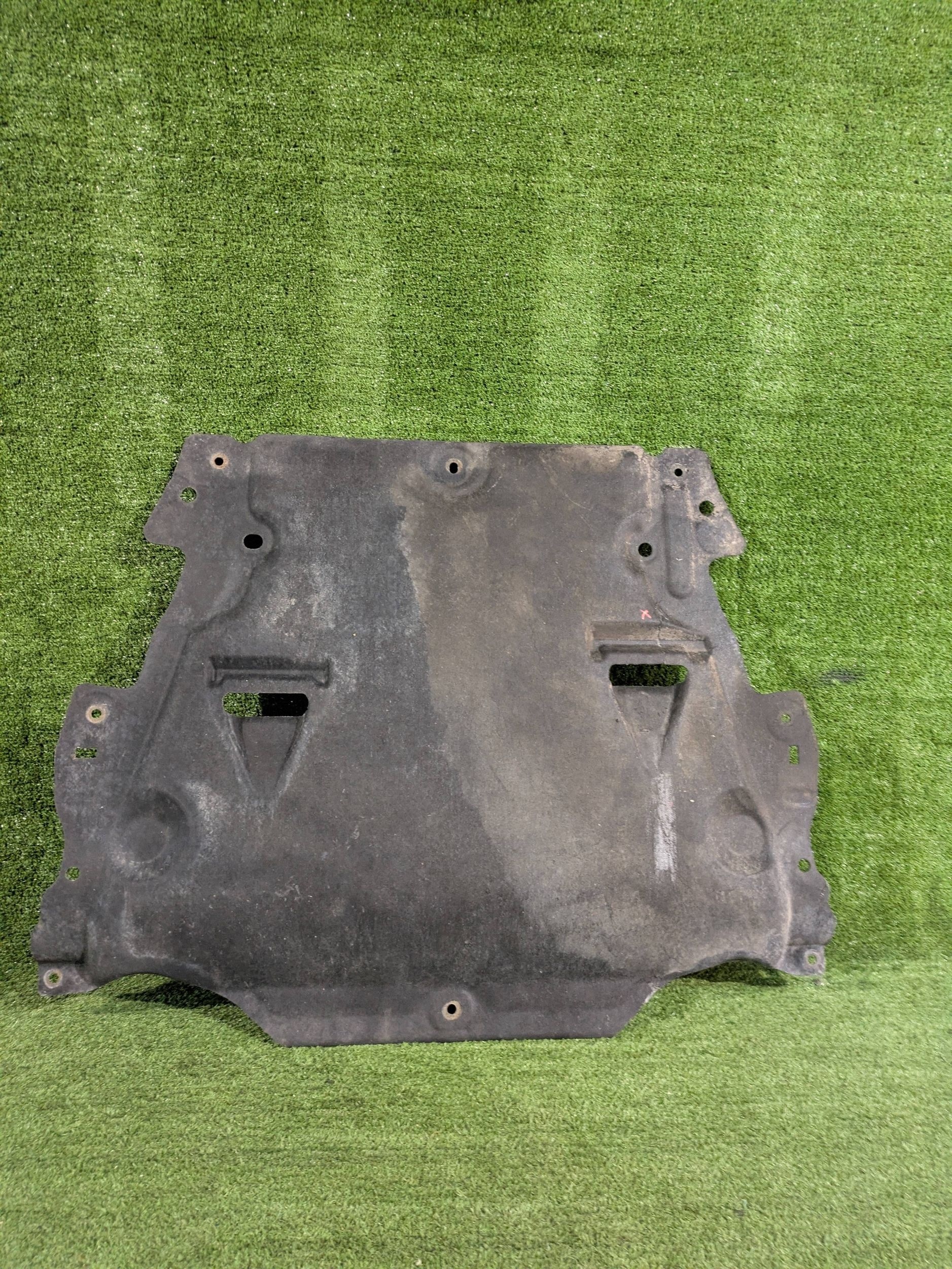 motor cover VOLVO XC60 and NR.O71