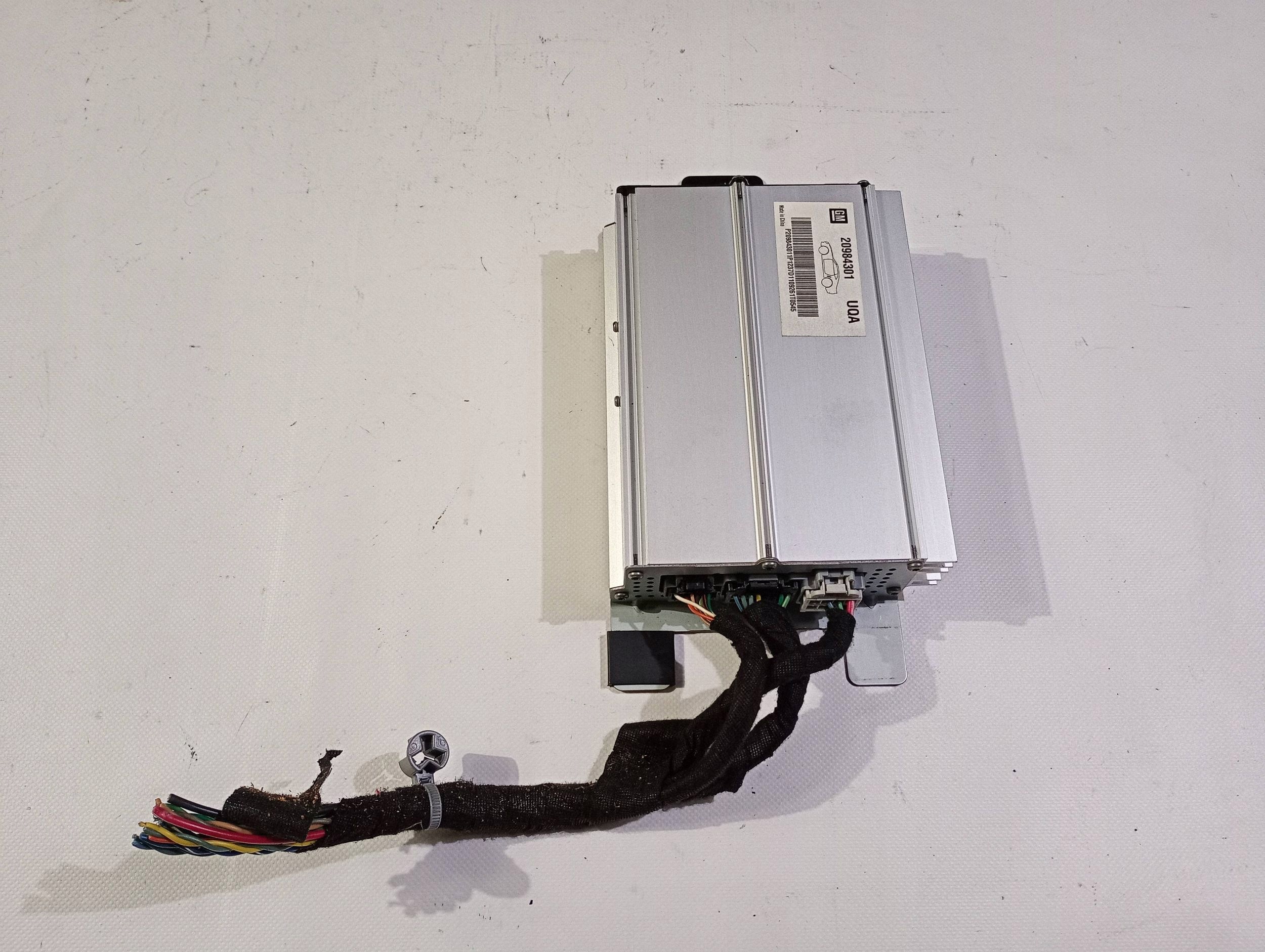control unit amplifier audio module radia Chevrolet Camaro 2009-2015