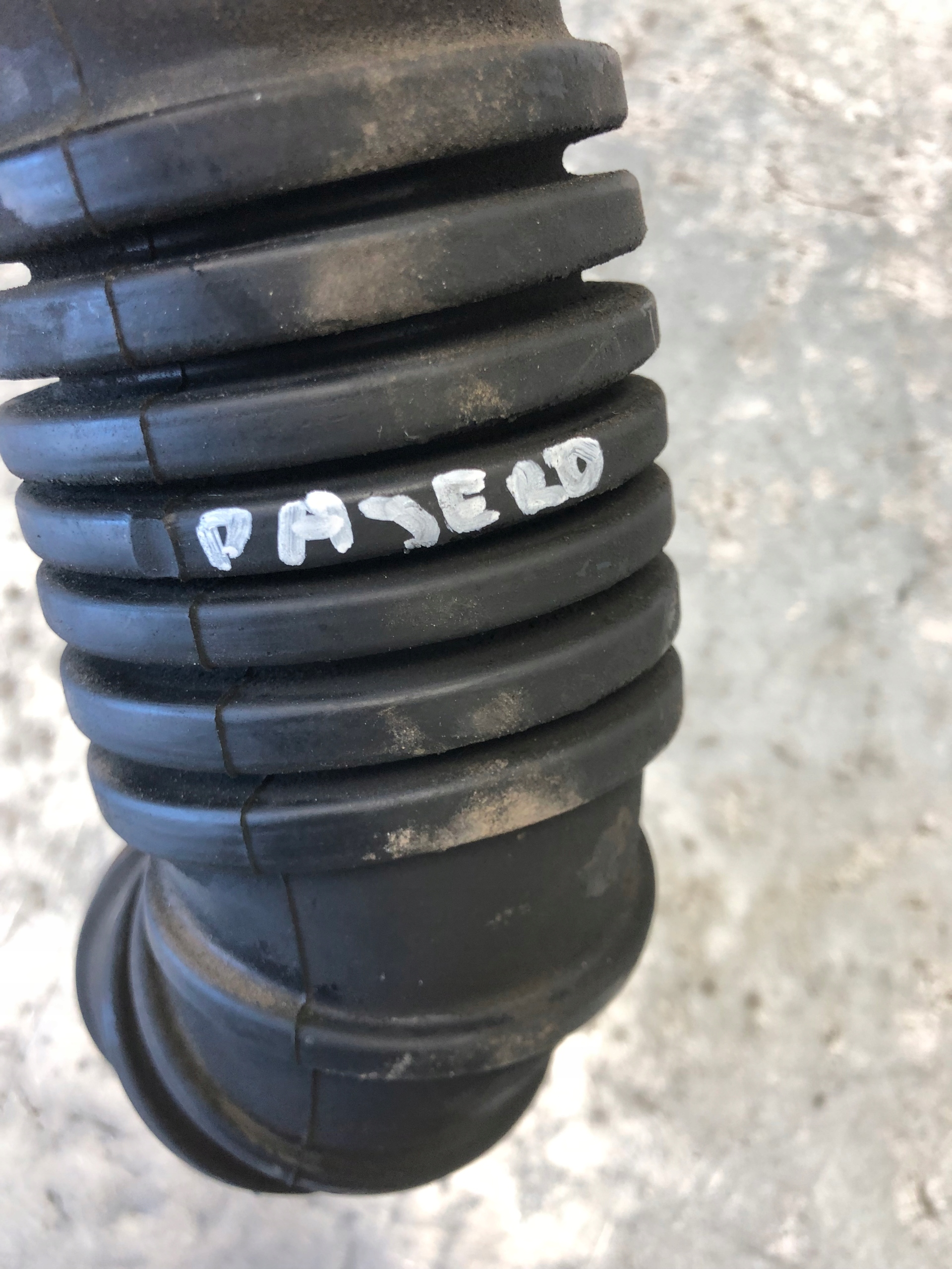 pipe air hose MITSUBISHI PAJERO IV 1505A196