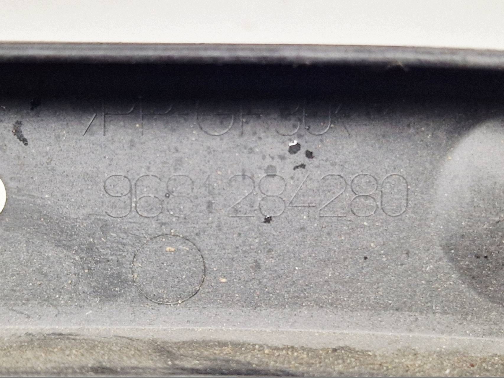 torpedo holder under the window left Citroen Berlingo II 2 2008 R 9681284280