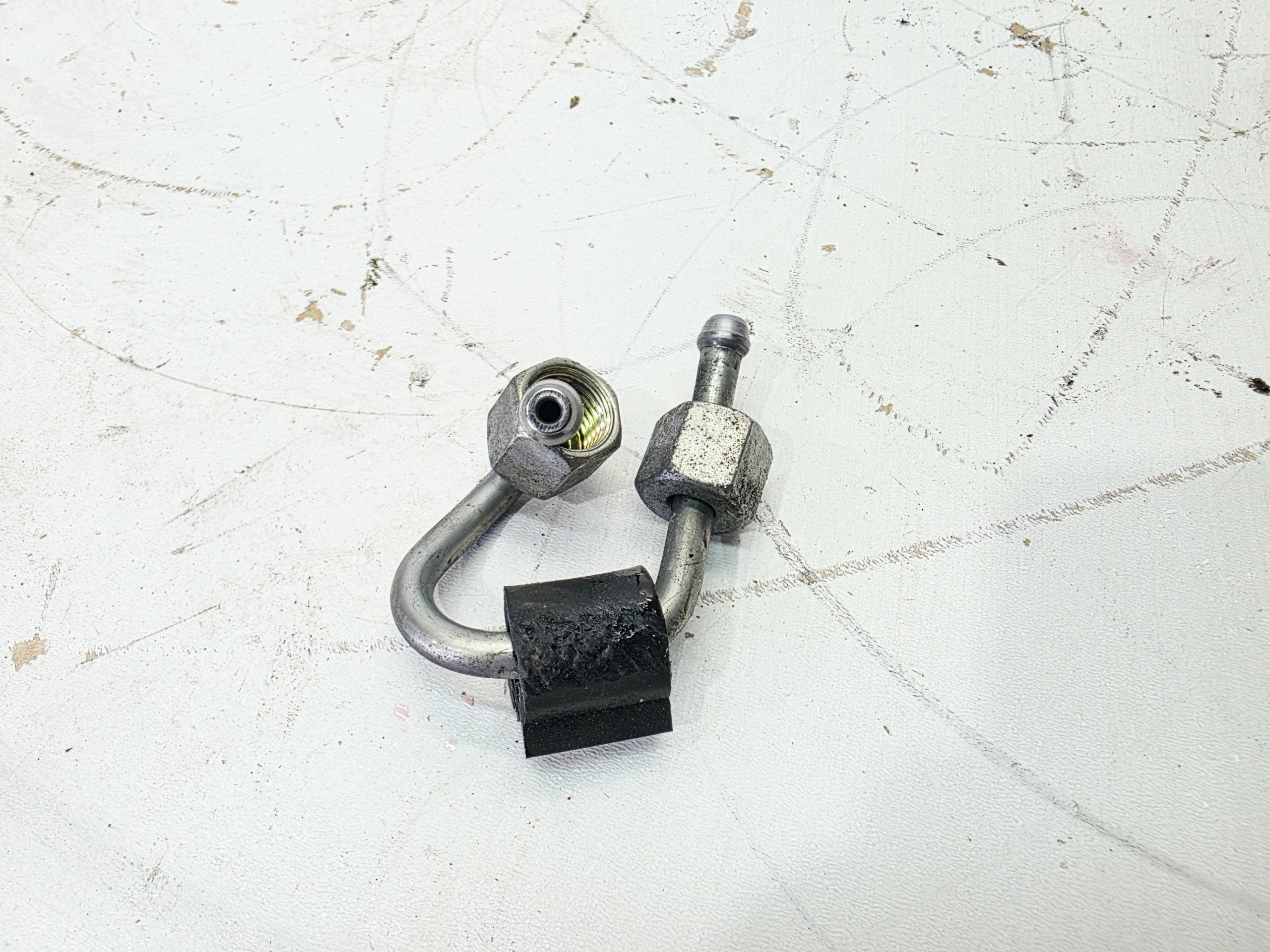 fuel line CR AUDI A4 B9 A5 8W A6 2.0 TDI U301BF