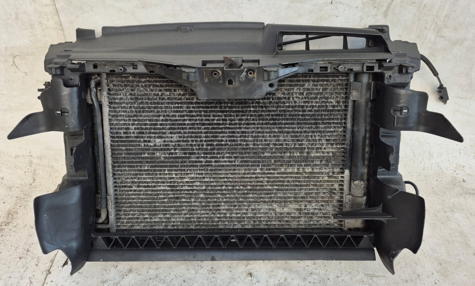 VW SCIROCCO 08- front body wall front pillar iron radiator